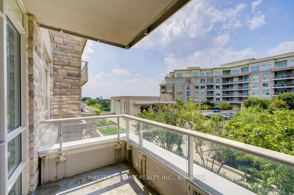 Photo 29 of Unit 307, 15 Stollery Pond Crescent, Markham, Devil's Elbow — HOMEH