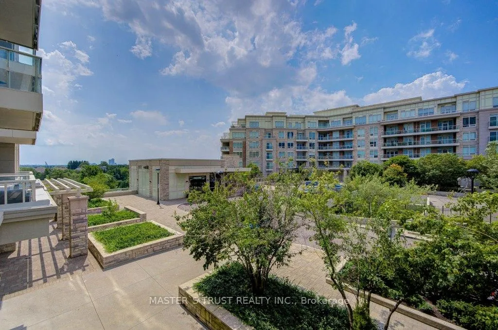 Photo 32 of Unit 307, 15 Stollery Pond Crescent, Markham, Devil's Elbow — HOMEH