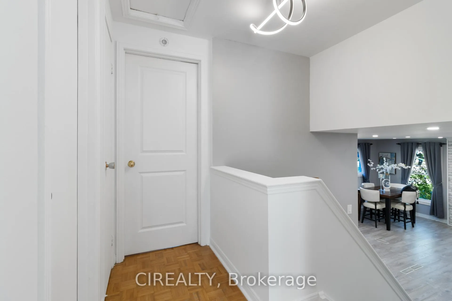 Photo 16 of 53 Christie Crescent, Barrie, Letitia Heights — HOMEH