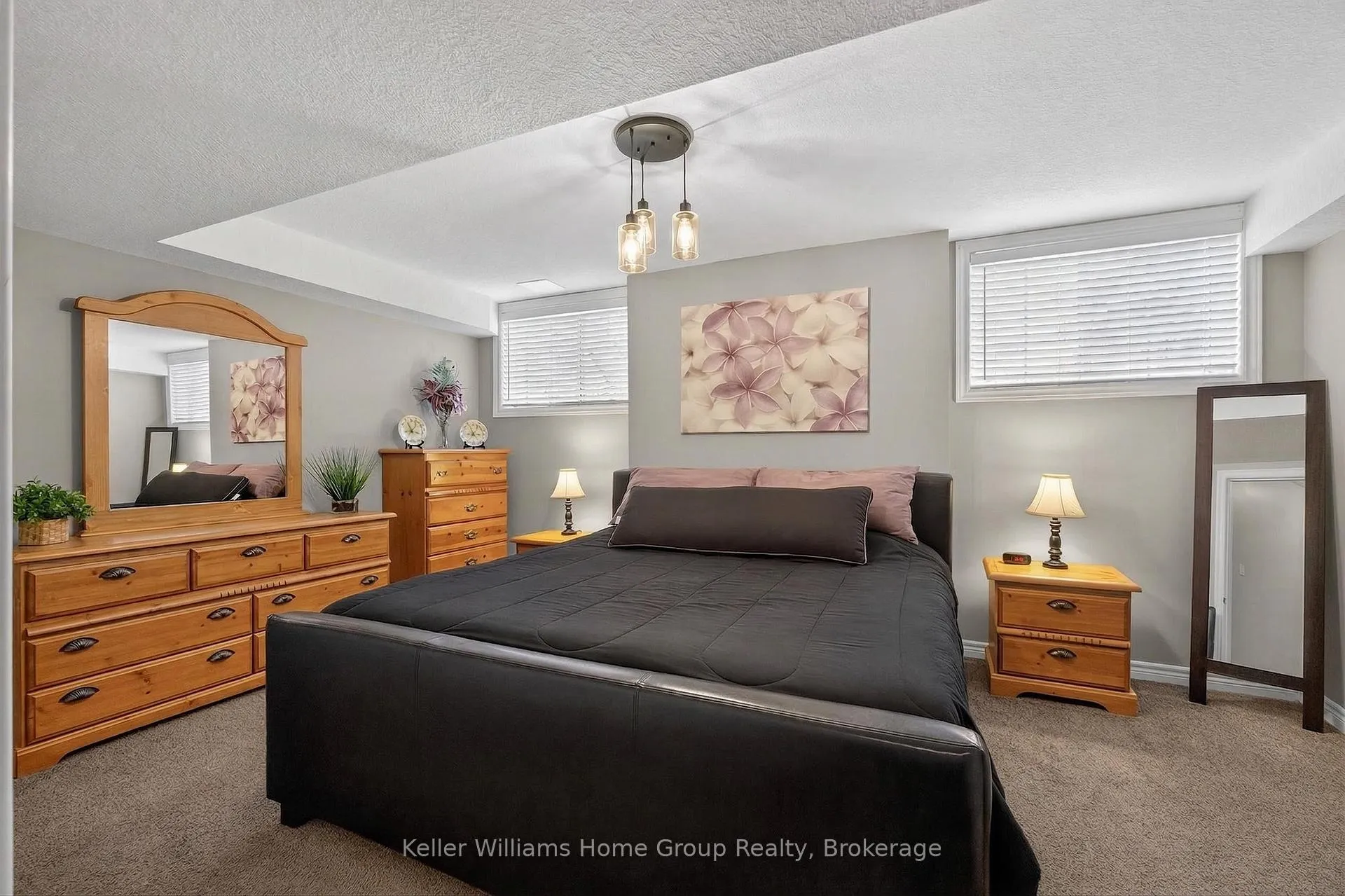Photo 20 of 612A Woodlawn Road E, Guelph, Victoria North — HOMEH