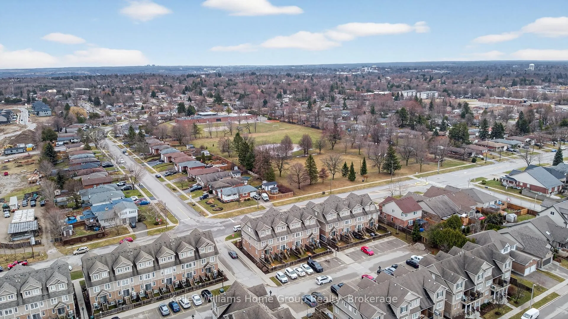 Photo 33 of 612A Woodlawn Road E, Guelph, Victoria North — HOMEH