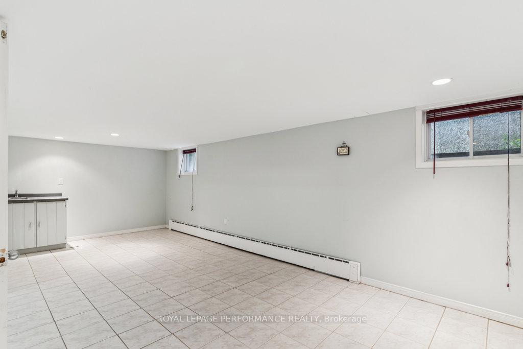 Photo 27 of 25 Lakeside Avenue, Ottawa, Dows Lake — HOMEH