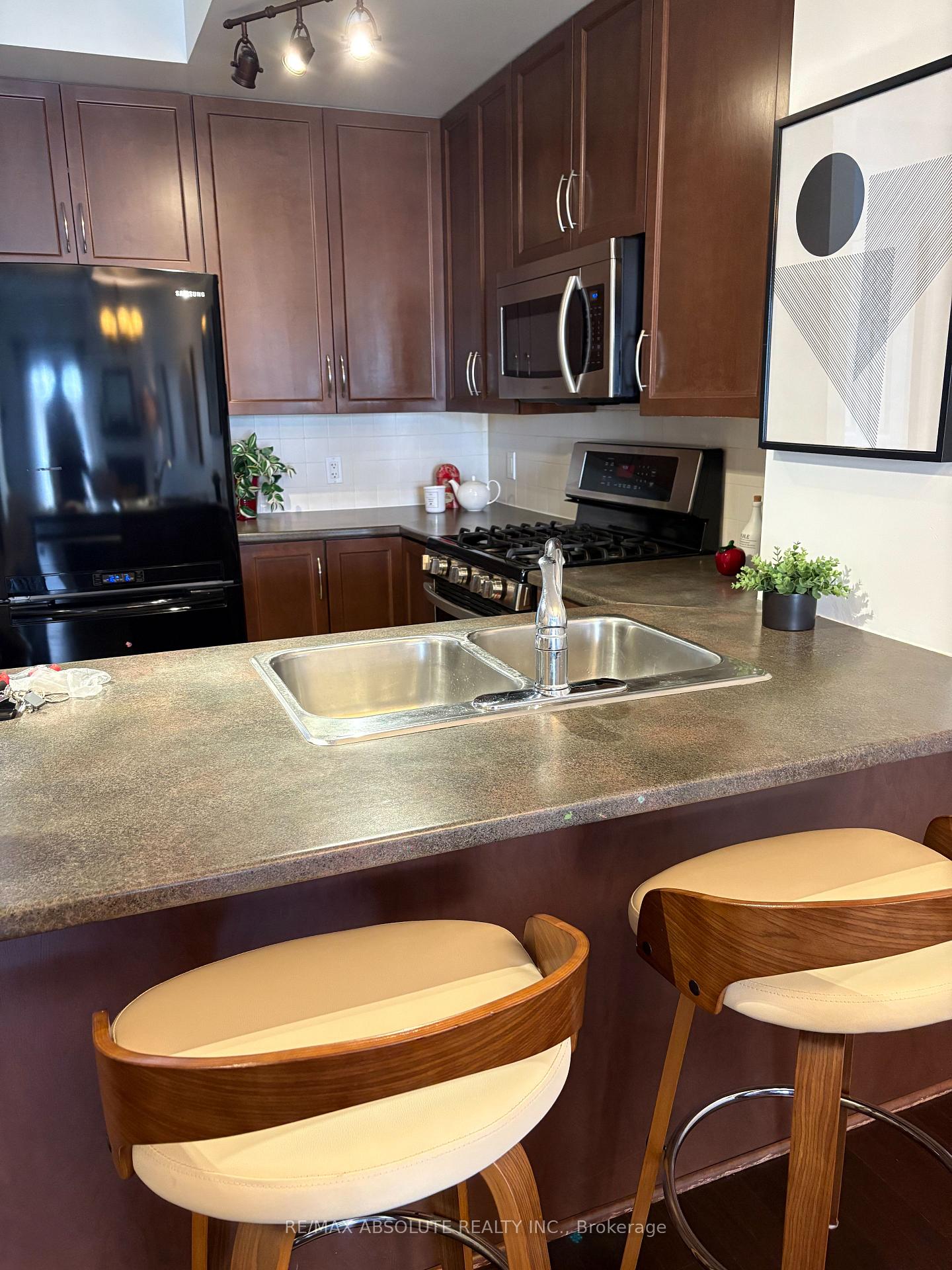 Photo 14 of Unit 311, 29 Jardin Private, Ottawa, Manor Park — HOMEH