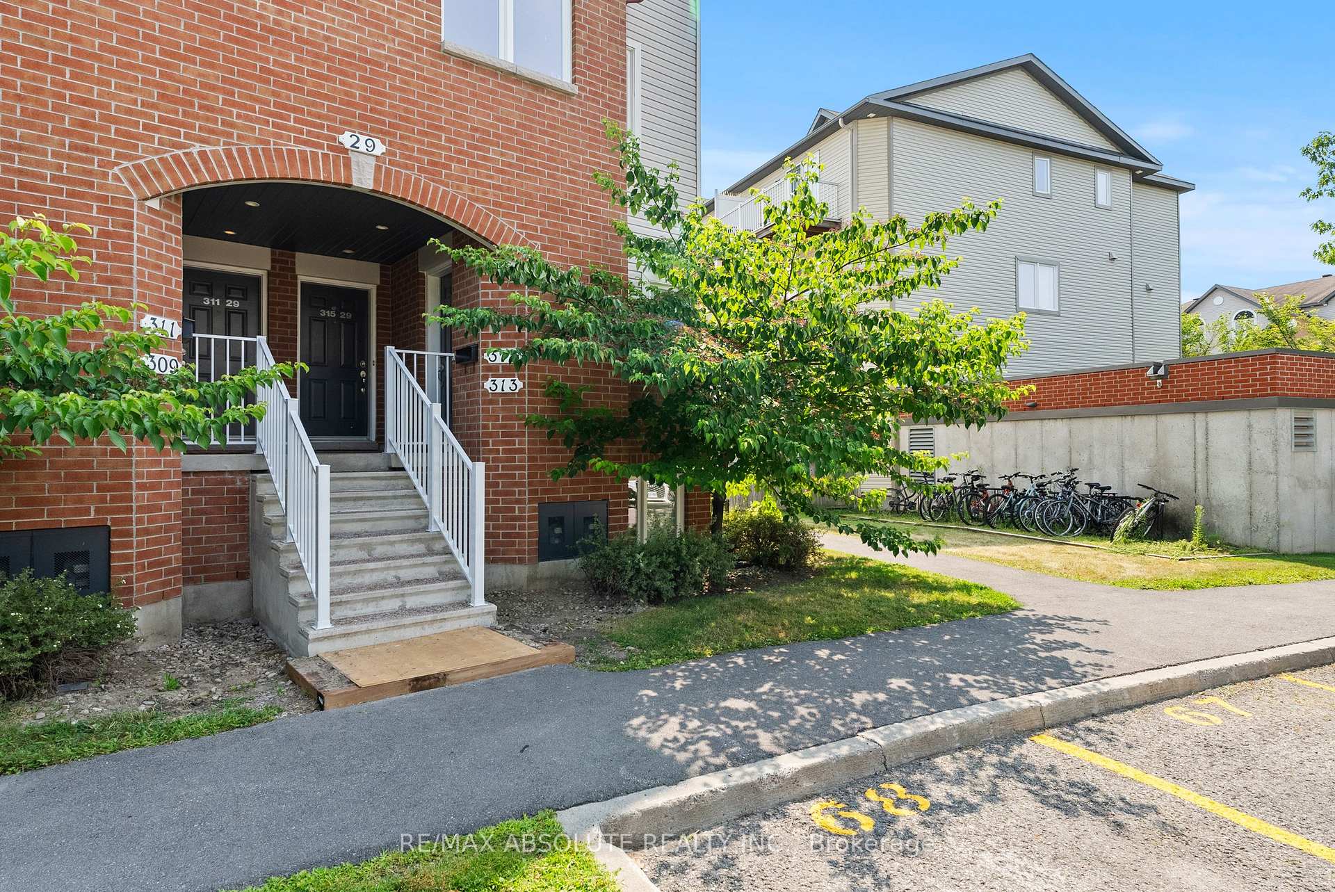 Photo 42 of Unit 311, 29 Jardin Private, Ottawa, Manor Park — HOMEH