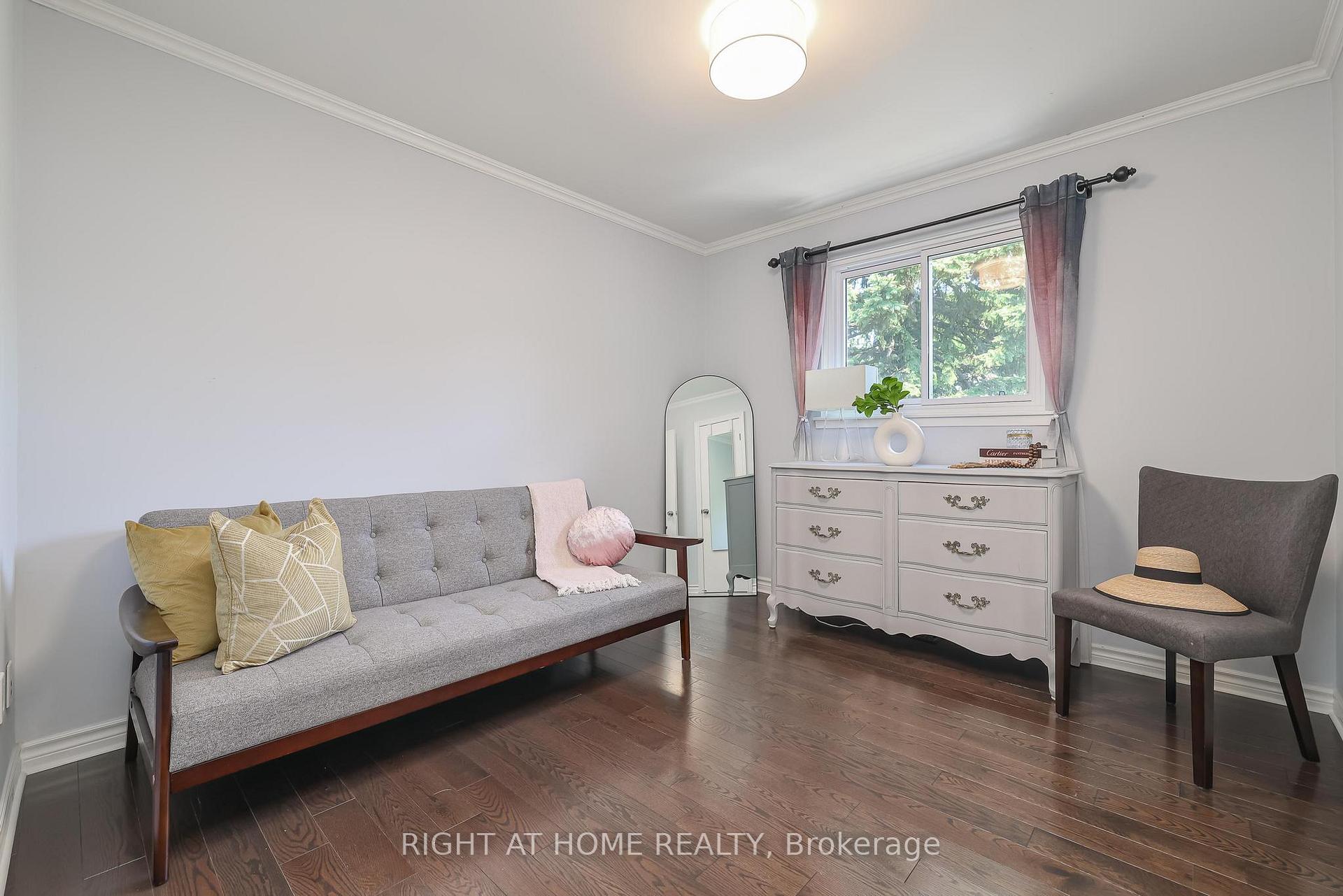 Photo 24 of Unit 308, 48 Porterfield Crescent, Markham, Aileen-Willowbrook — HOMEH