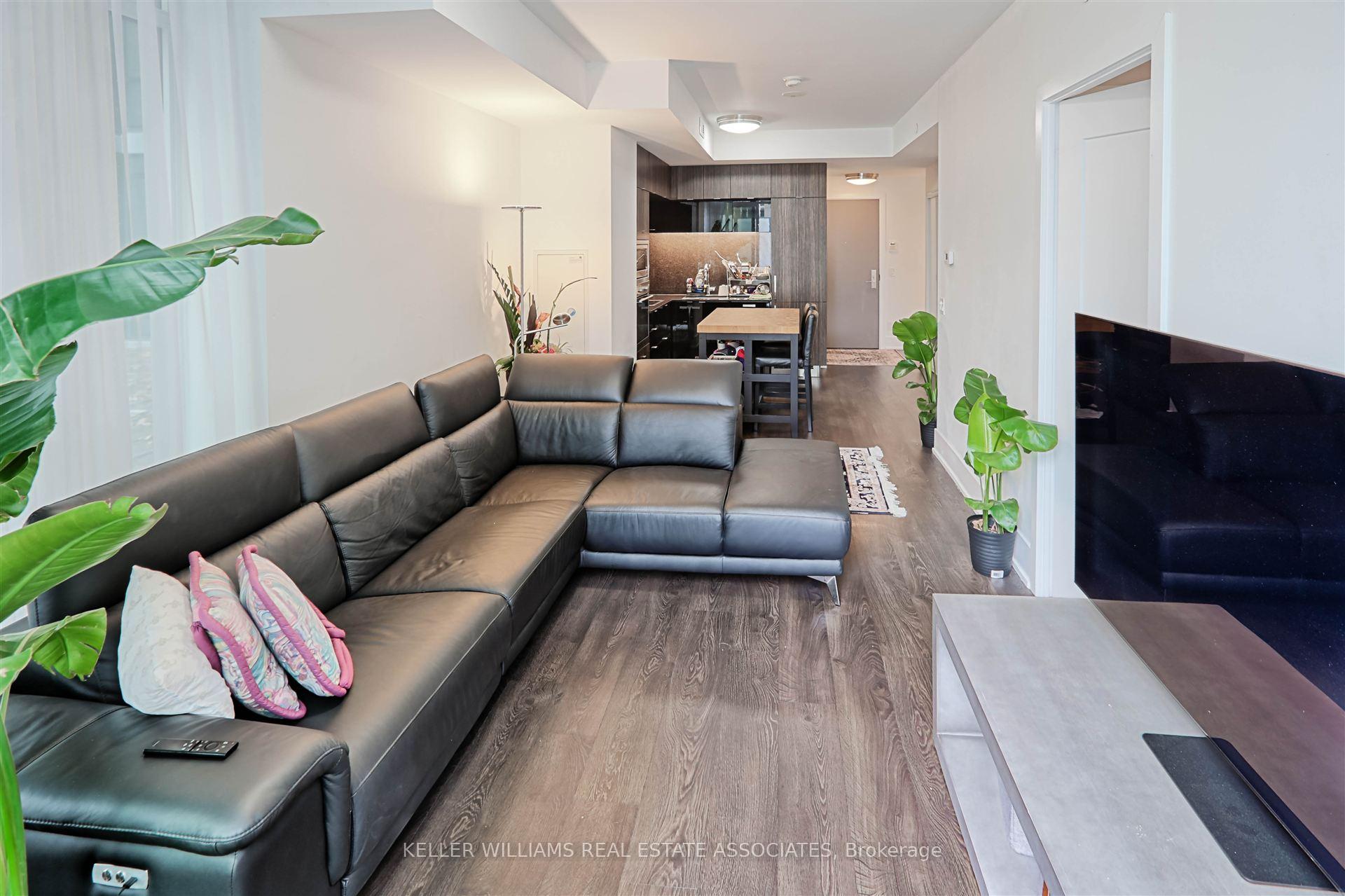 Photo 9 of Unit 303, 15 Merchants' Wharf, Toronto, Waterfront Communities — HOMEH