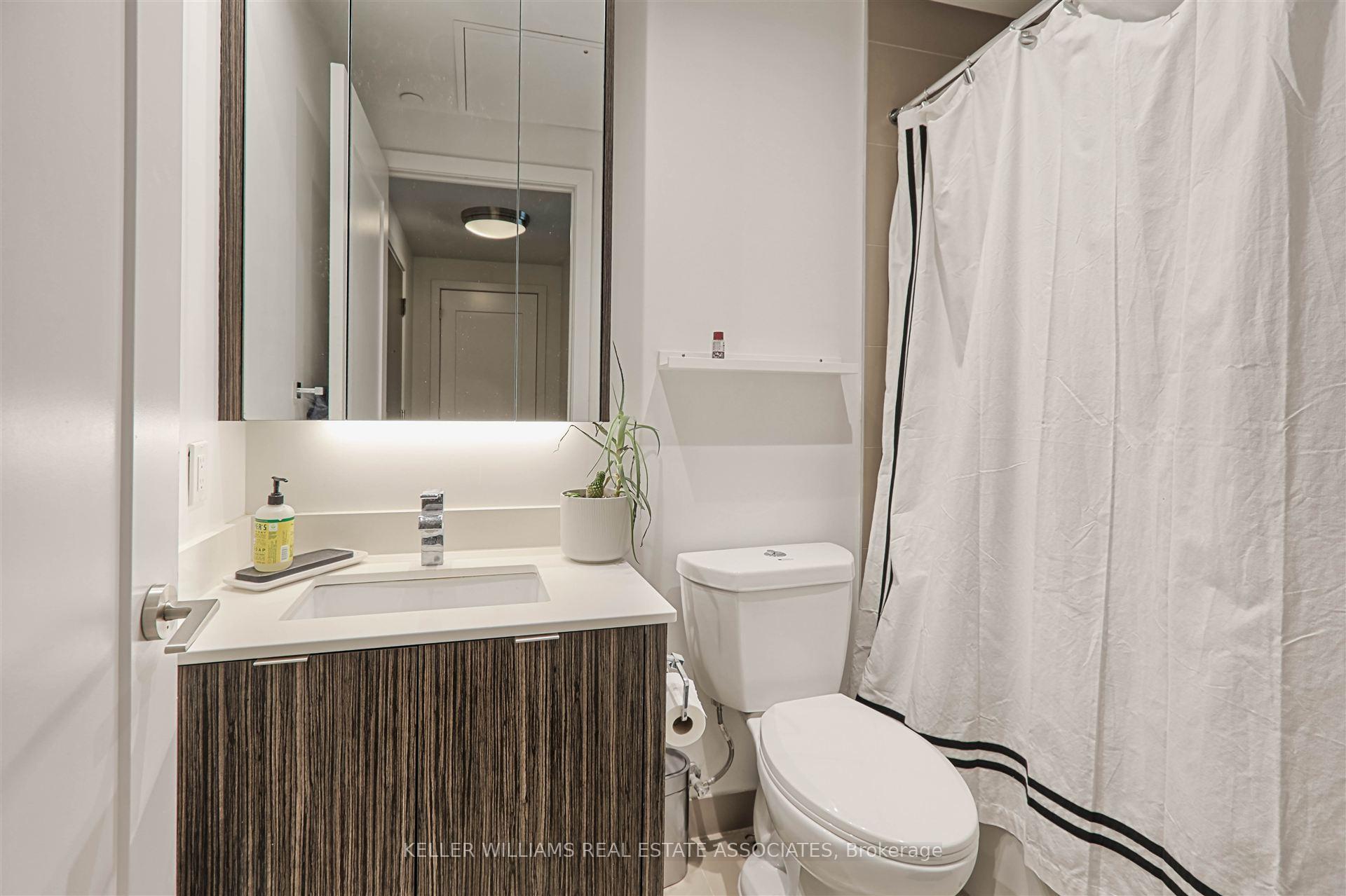 Photo 11 of Unit 303, 15 Merchants' Wharf, Toronto, Waterfront Communities — HOMEH