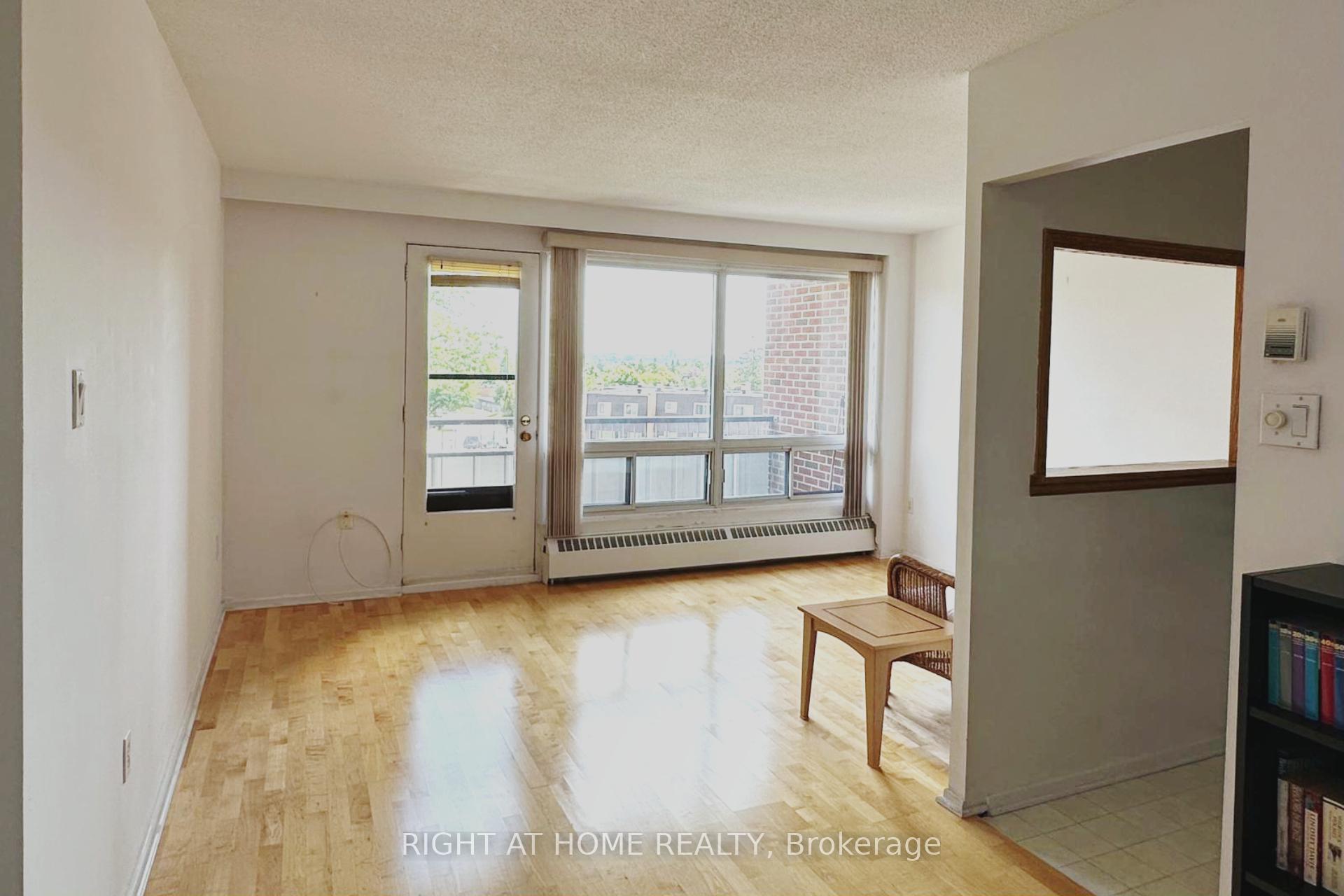 Photo 9 of Unit 321, 20 Chesterton Drive, Ottawa, Borden Farm/Stewart Farm/Carleton Heights/Parkwood Hills — HOMEH