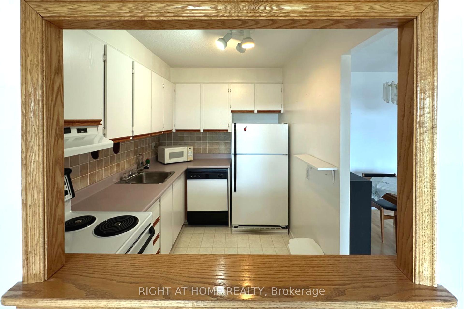 Photo 13 of Unit 321, 20 Chesterton Drive, Ottawa, Borden Farm/Stewart Farm/Carleton Heights/Parkwood Hills — HOMEH