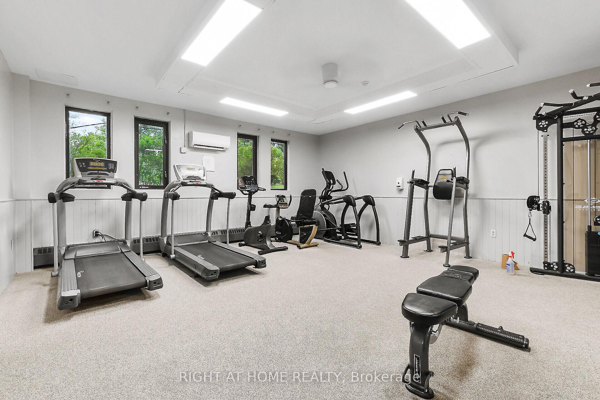 Photo 27 of Unit 321, 20 Chesterton Drive, Ottawa, Borden Farm/Stewart Farm/Carleton Heights/Parkwood Hills — HOMEH