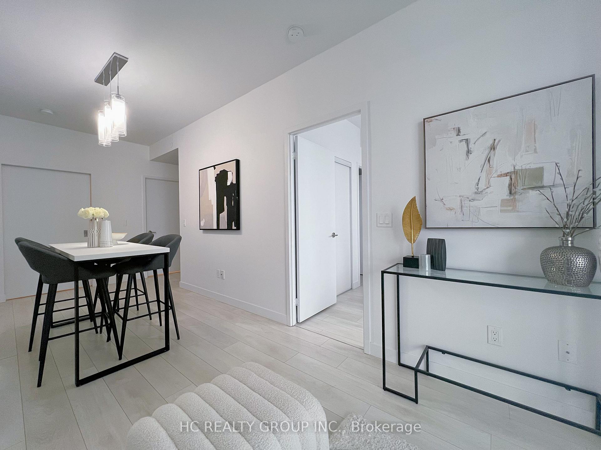 Photo 33 of Unit 3912, 8 Eglinton Avenue E, Toronto, Mount Pleasant West — HOMEH
