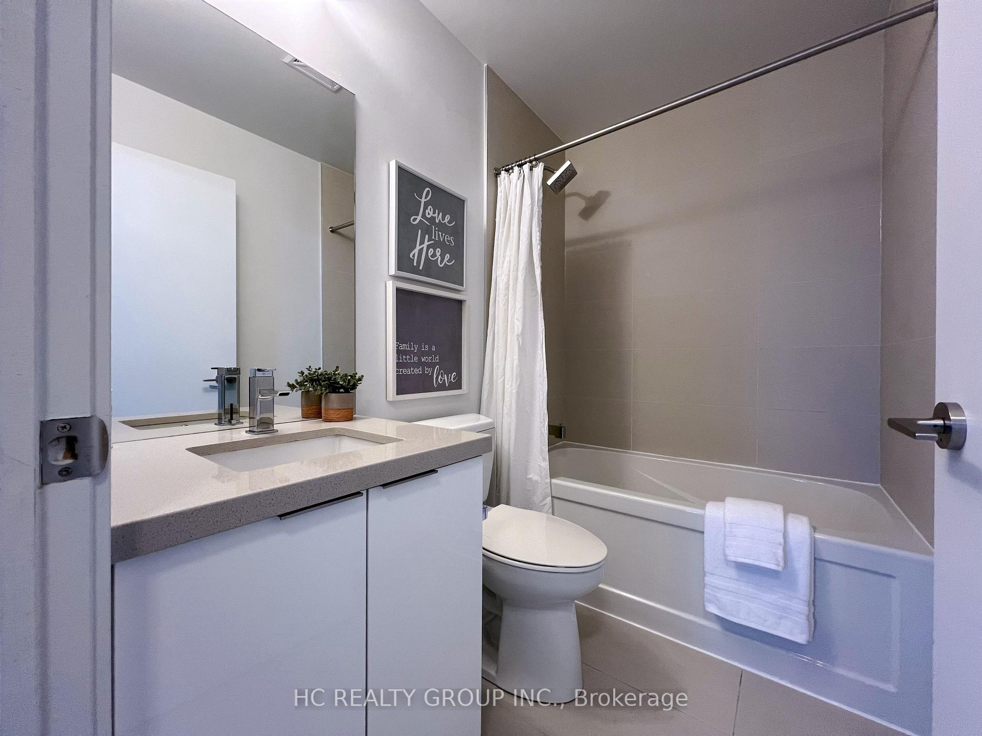 Photo 17 of Unit 3912, 8 Eglinton Avenue E, Toronto, Mount Pleasant West — HOMEH