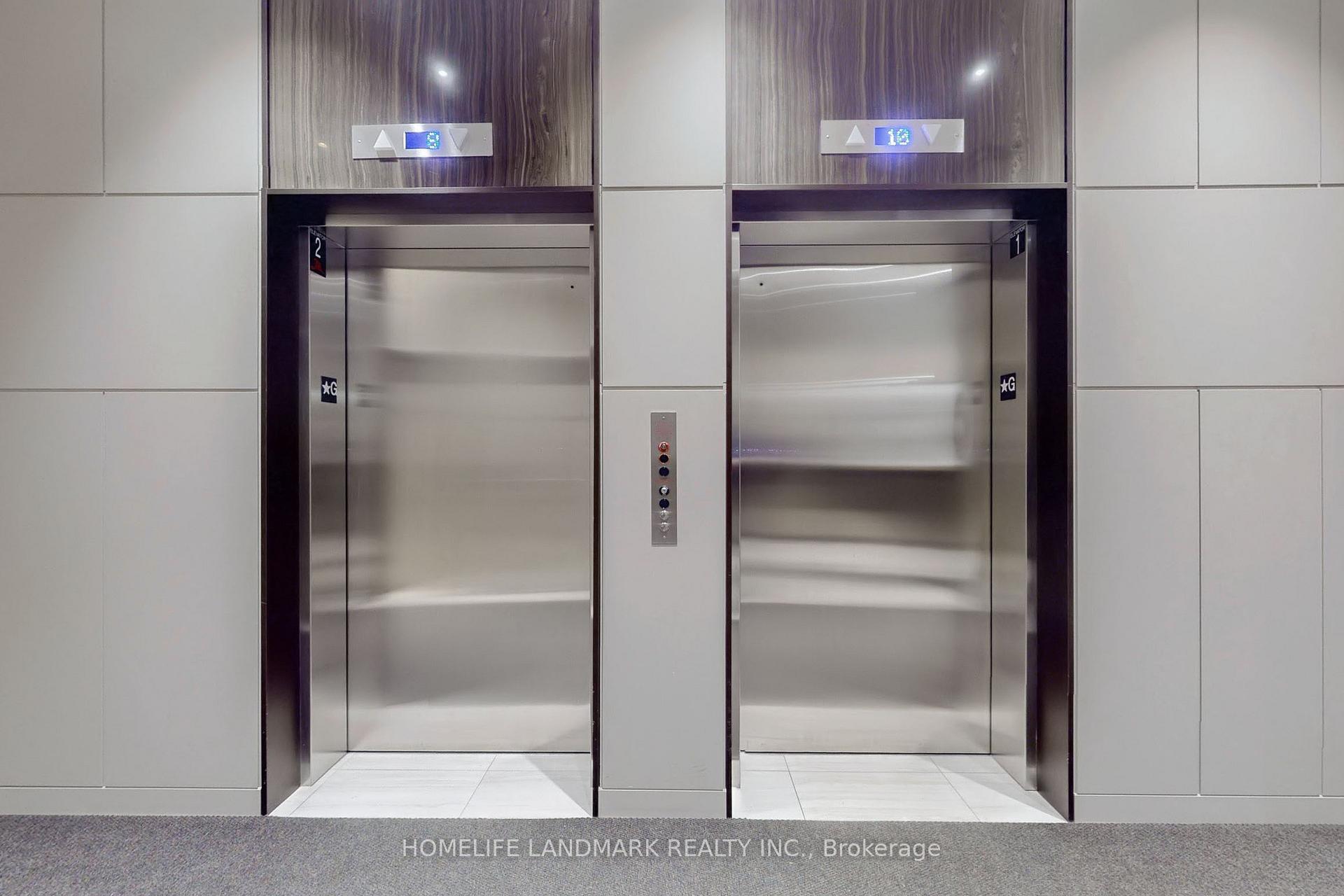 Photo 7 of Unit 912, 60 Honeycrisp Crescent, Vaughan, Vaughan Corporate Centre — HOMEH
