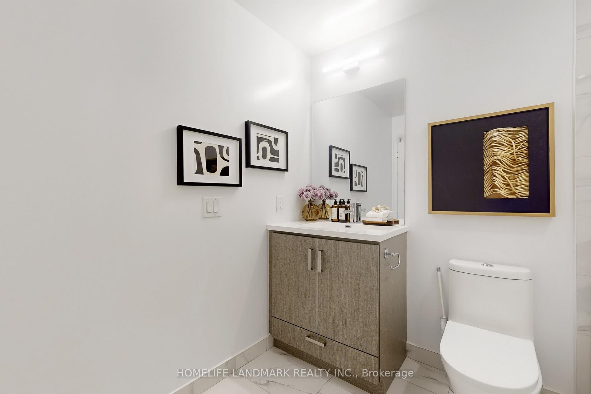 Photo 24 of Unit 912, 60 Honeycrisp Crescent, Vaughan, Vaughan Corporate Centre — HOMEH