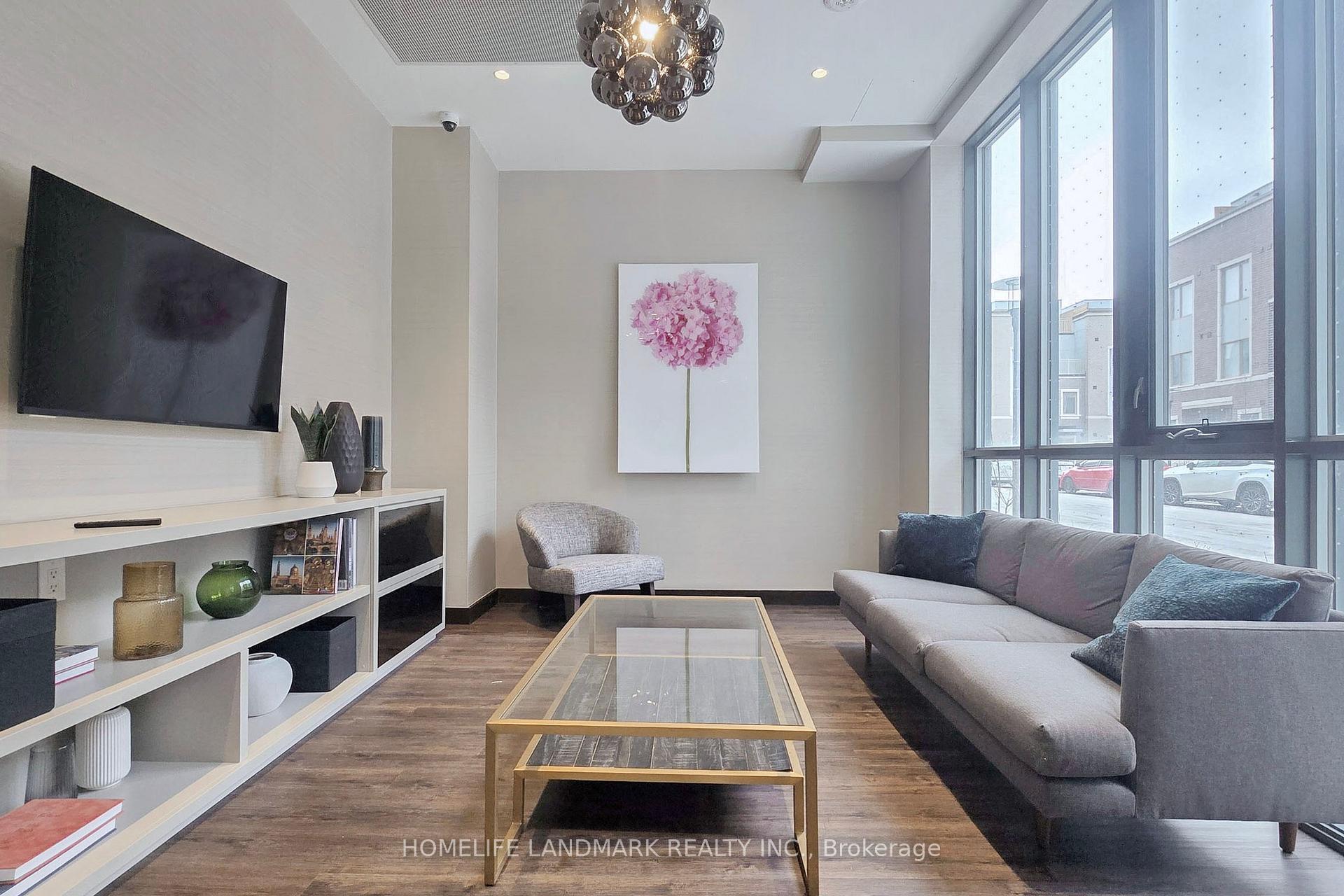 Photo 32 of Unit 912, 60 Honeycrisp Crescent, Vaughan, Vaughan Corporate Centre — HOMEH