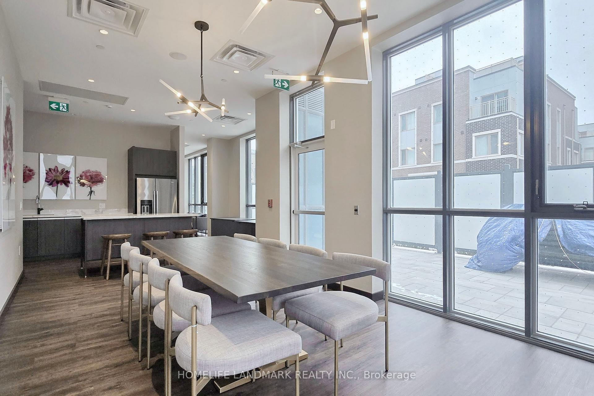 Photo 36 of Unit 912, 60 Honeycrisp Crescent, Vaughan, Vaughan Corporate Centre — HOMEH