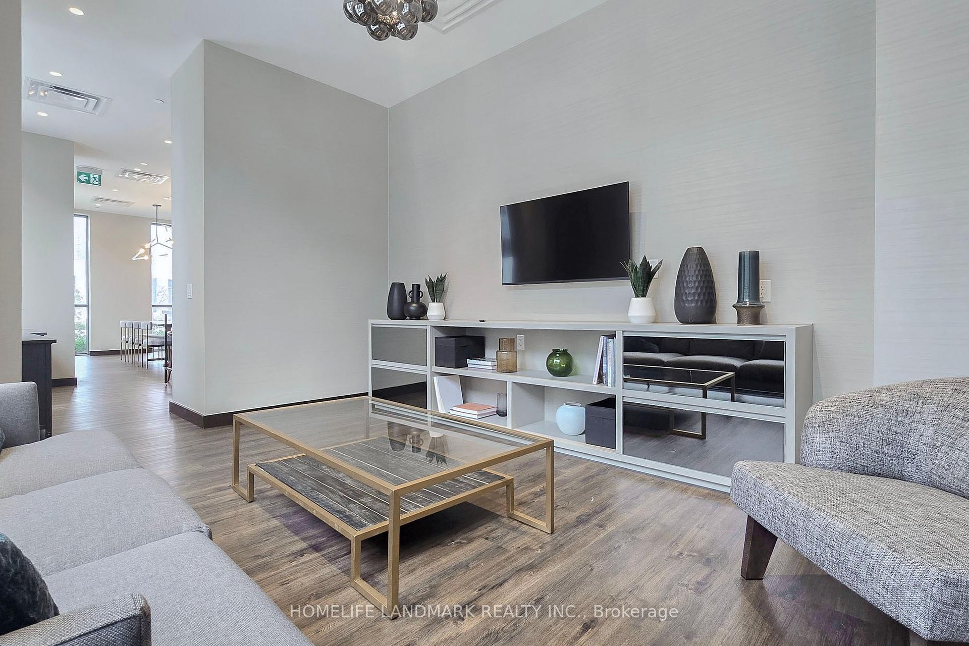 Photo 39 of Unit 912, 60 Honeycrisp Crescent, Vaughan, Vaughan Corporate Centre — HOMEH