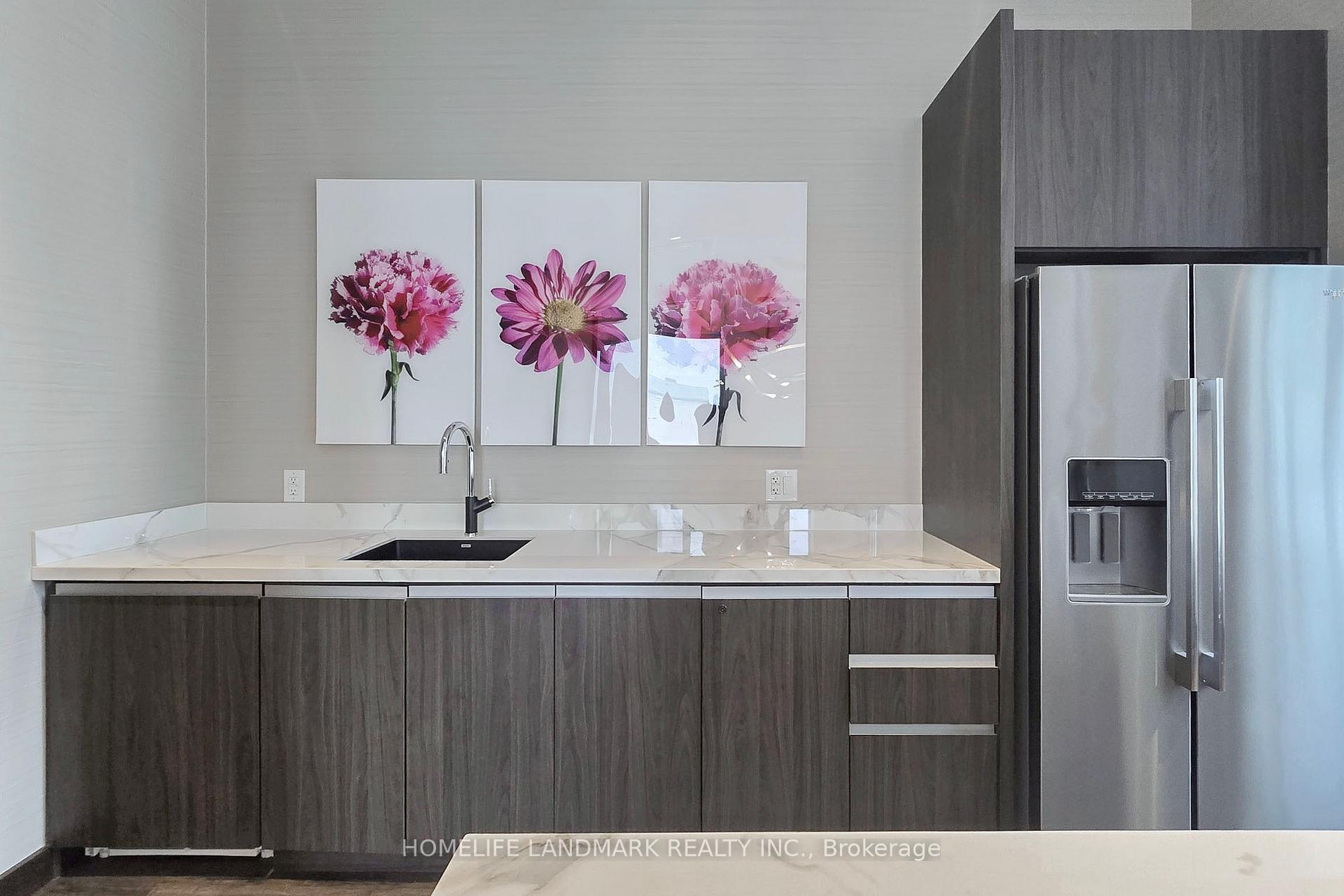 Photo 40 of Unit 912, 60 Honeycrisp Crescent, Vaughan, Vaughan Corporate Centre — HOMEH