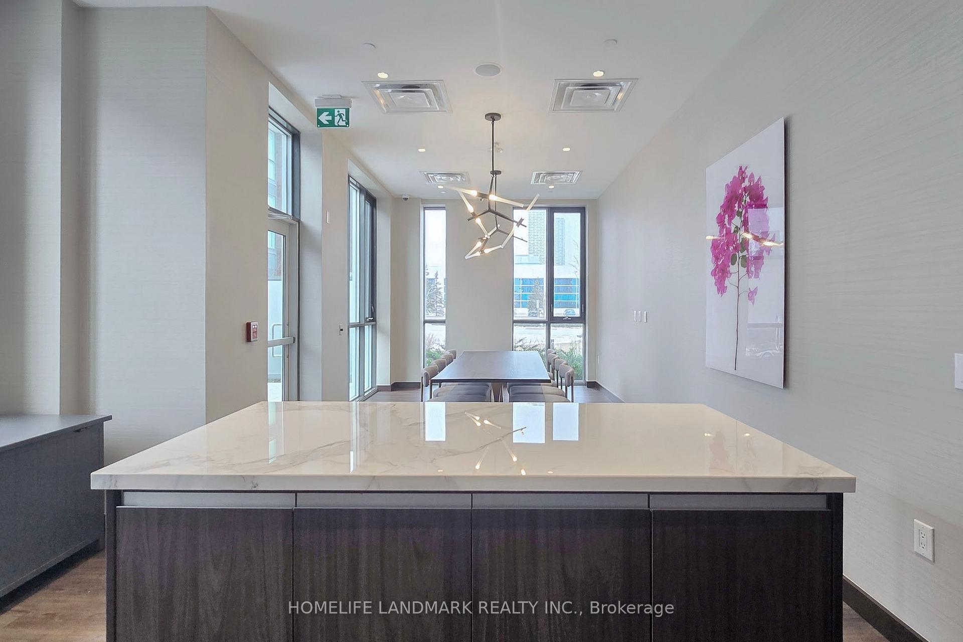 Photo 47 of Unit 912, 60 Honeycrisp Crescent, Vaughan, Vaughan Corporate Centre — HOMEH
