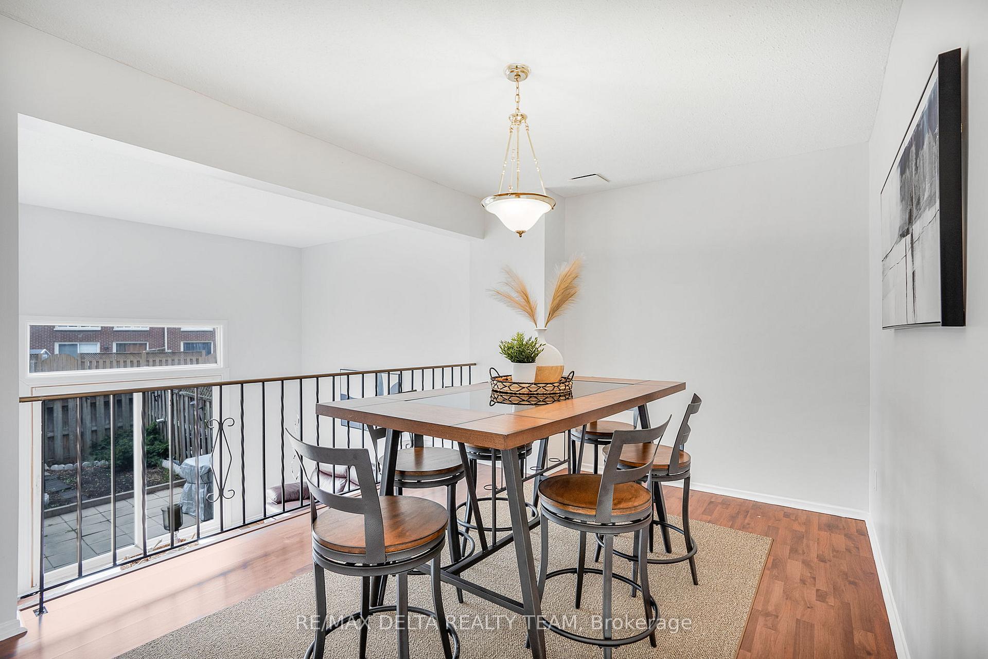 Photo 7 of Unit 49, 2115 Erinbrook Crescent, Ottawa, Sheffield Glen/Industrial Park — HOMEH
