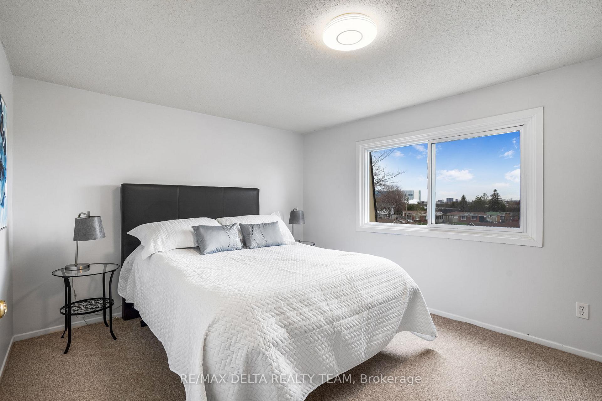 Photo 15 of Unit 49, 2115 Erinbrook Crescent, Ottawa, Sheffield Glen/Industrial Park — HOMEH