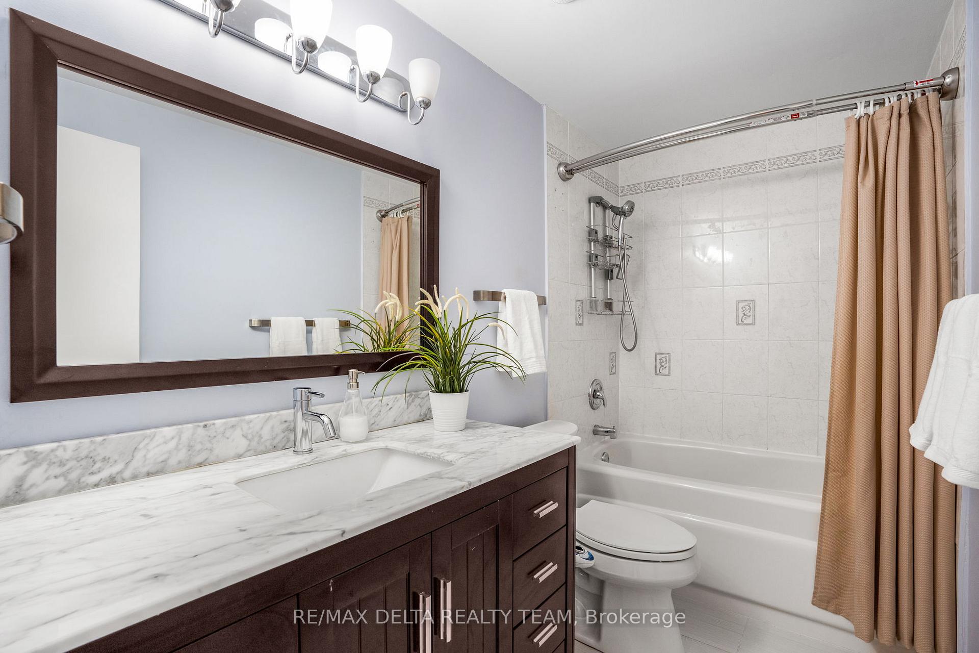 Photo 17 of Unit 49, 2115 Erinbrook Crescent, Ottawa, Sheffield Glen/Industrial Park — HOMEH