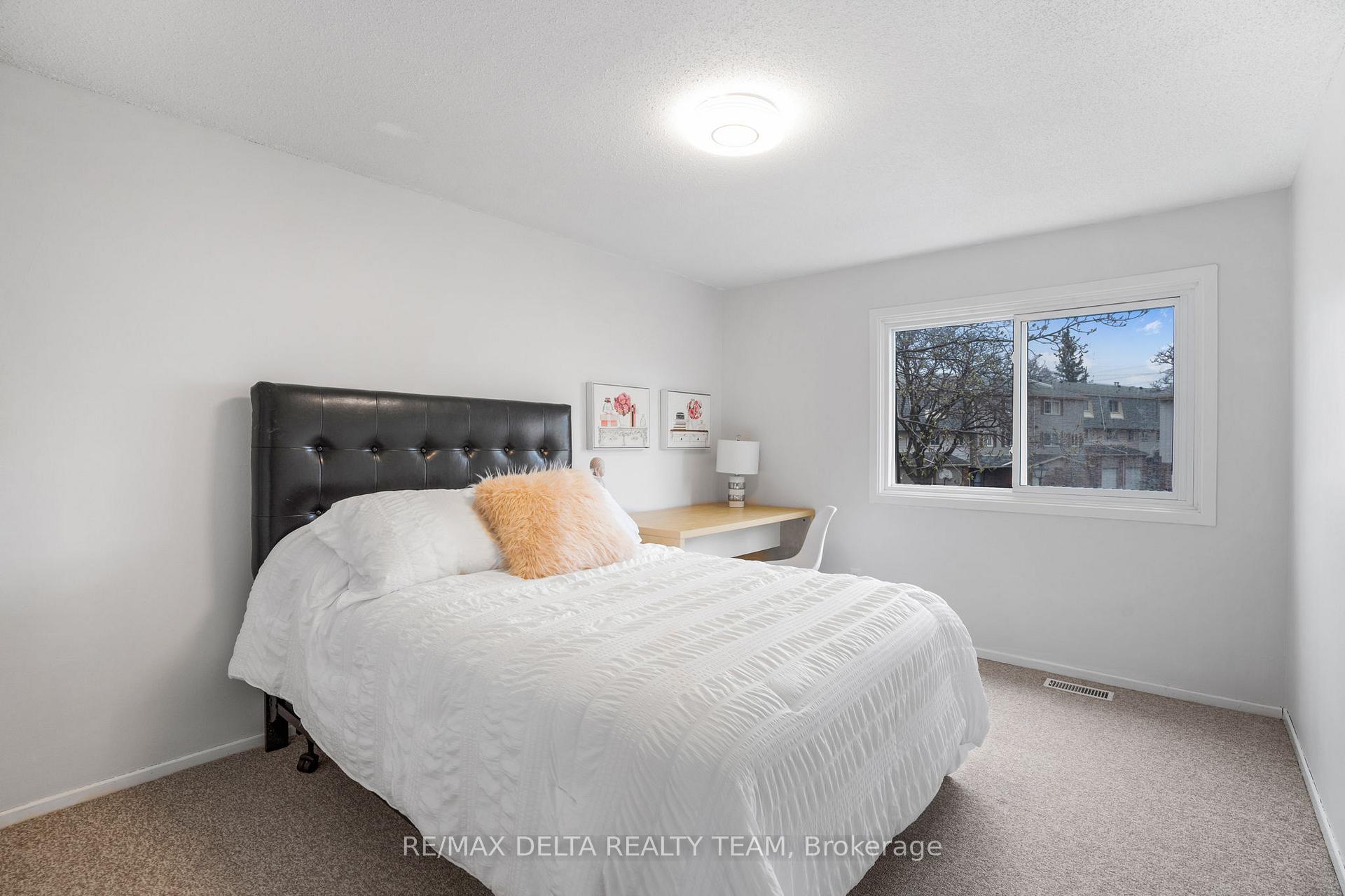 Photo 19 of Unit 49, 2115 Erinbrook Crescent, Ottawa, Sheffield Glen/Industrial Park — HOMEH