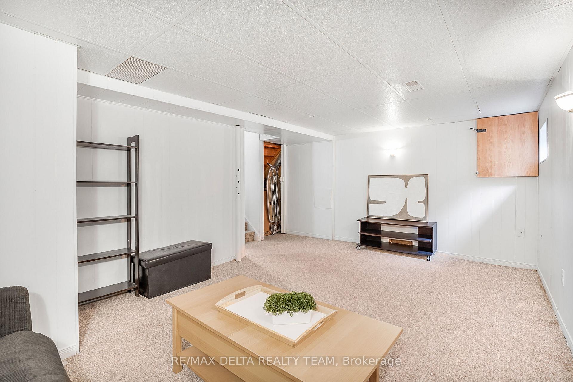 Photo 21 of Unit 49, 2115 Erinbrook Crescent, Ottawa, Sheffield Glen/Industrial Park — HOMEH