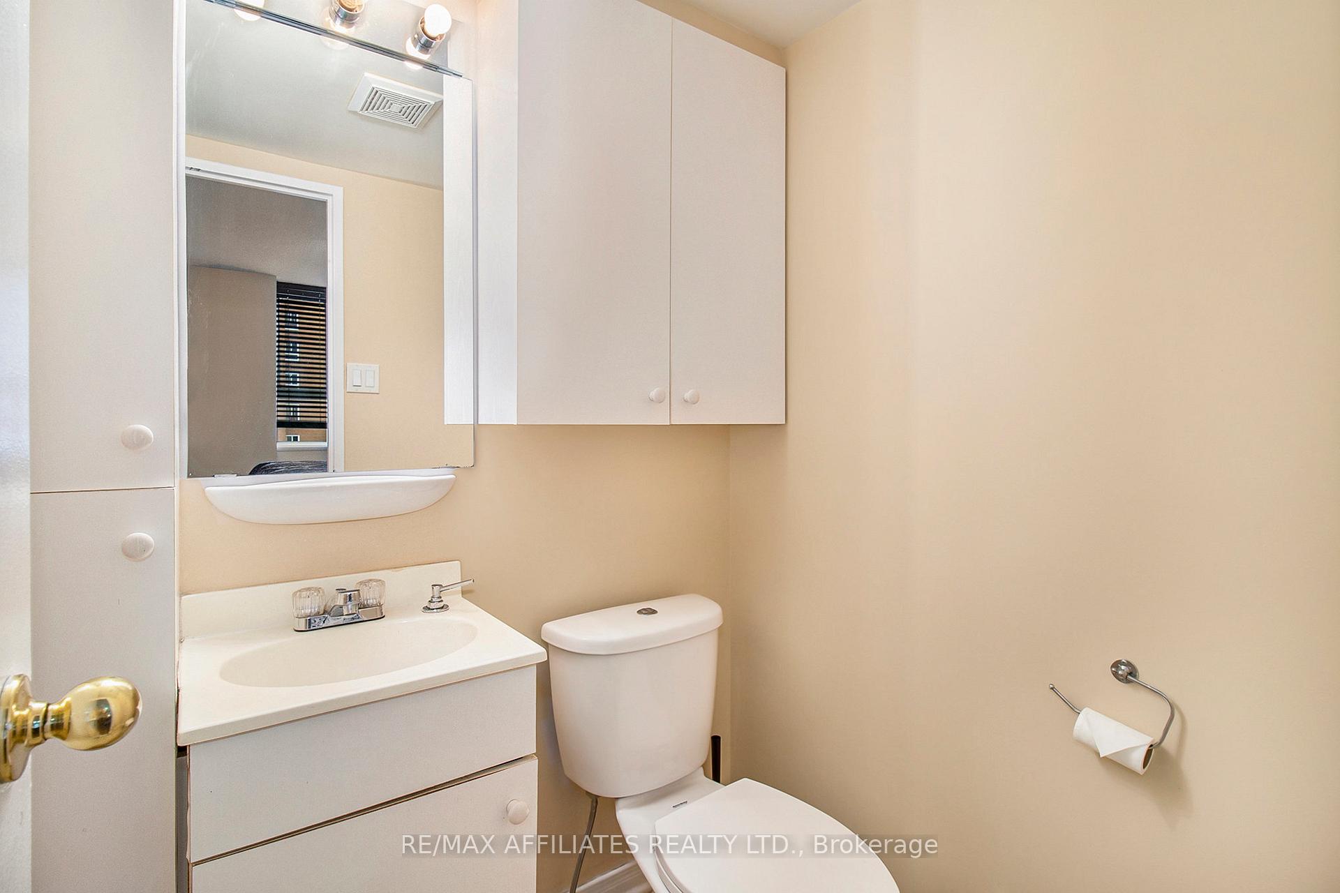Photo 13 of Unit 403, 2000 Jasmine Crescent, Ottawa, Beacon Hill South — HOMEH