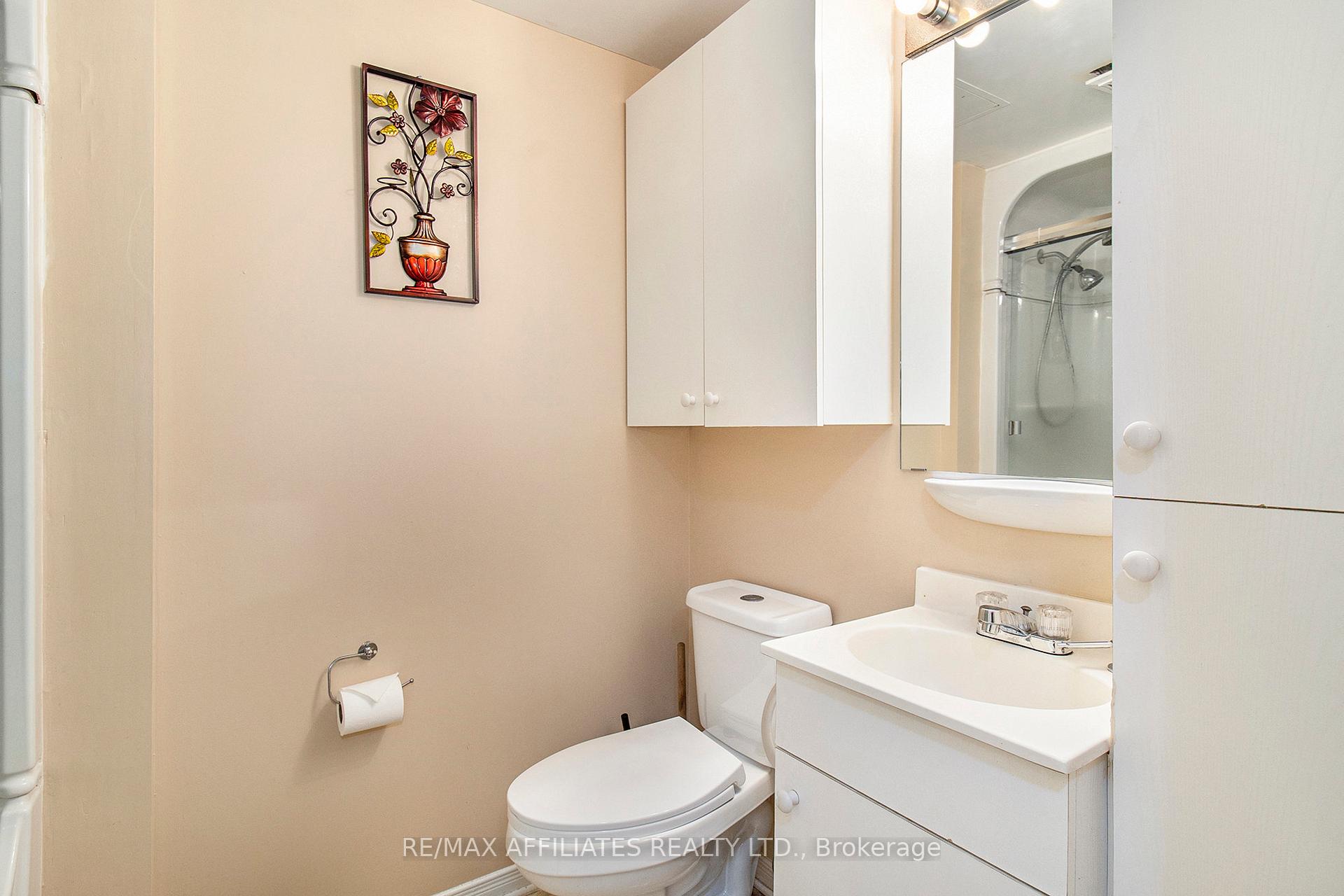Photo 14 of Unit 403, 2000 Jasmine Crescent, Ottawa, Beacon Hill South — HOMEH