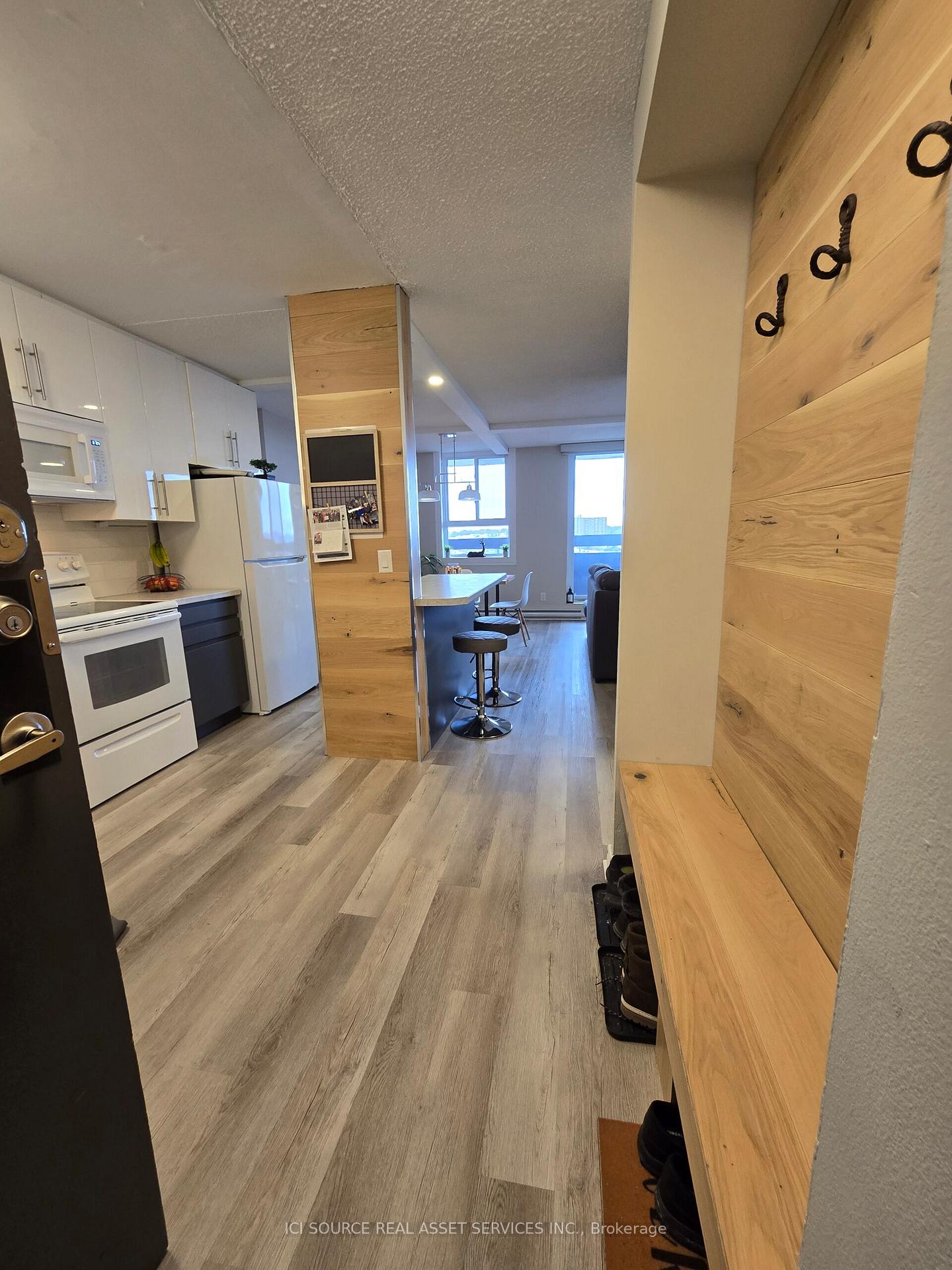 Photo 2 of Unit 1204, 2000 Jasmine Crescent, Ottawa, Beacon Hill South — HOMEH
