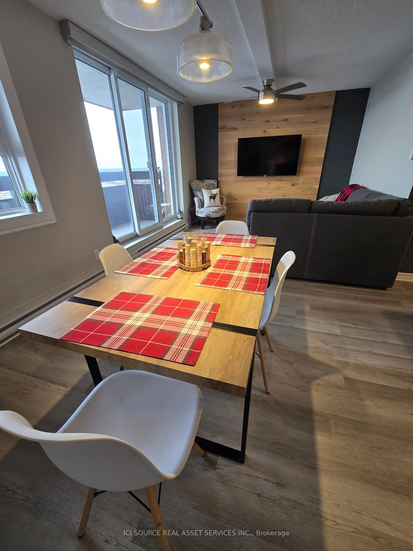 Photo 7 of Unit 1204, 2000 Jasmine Crescent, Ottawa, Beacon Hill South — HOMEH