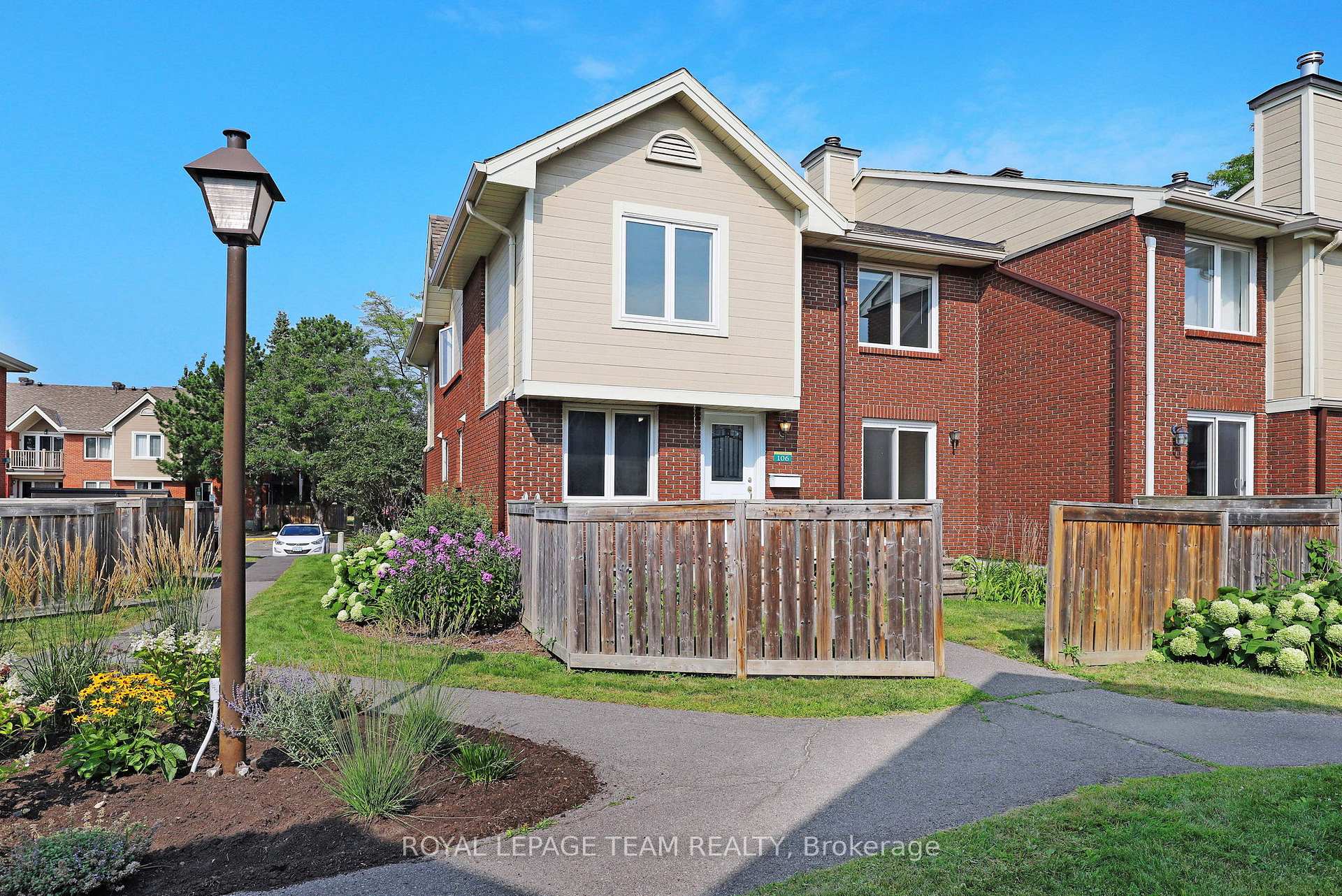 Photo 2 of Unit 106, 1770 Cabaret Lane, Ottawa, Fallingbrook/Pineridge — HOMEH