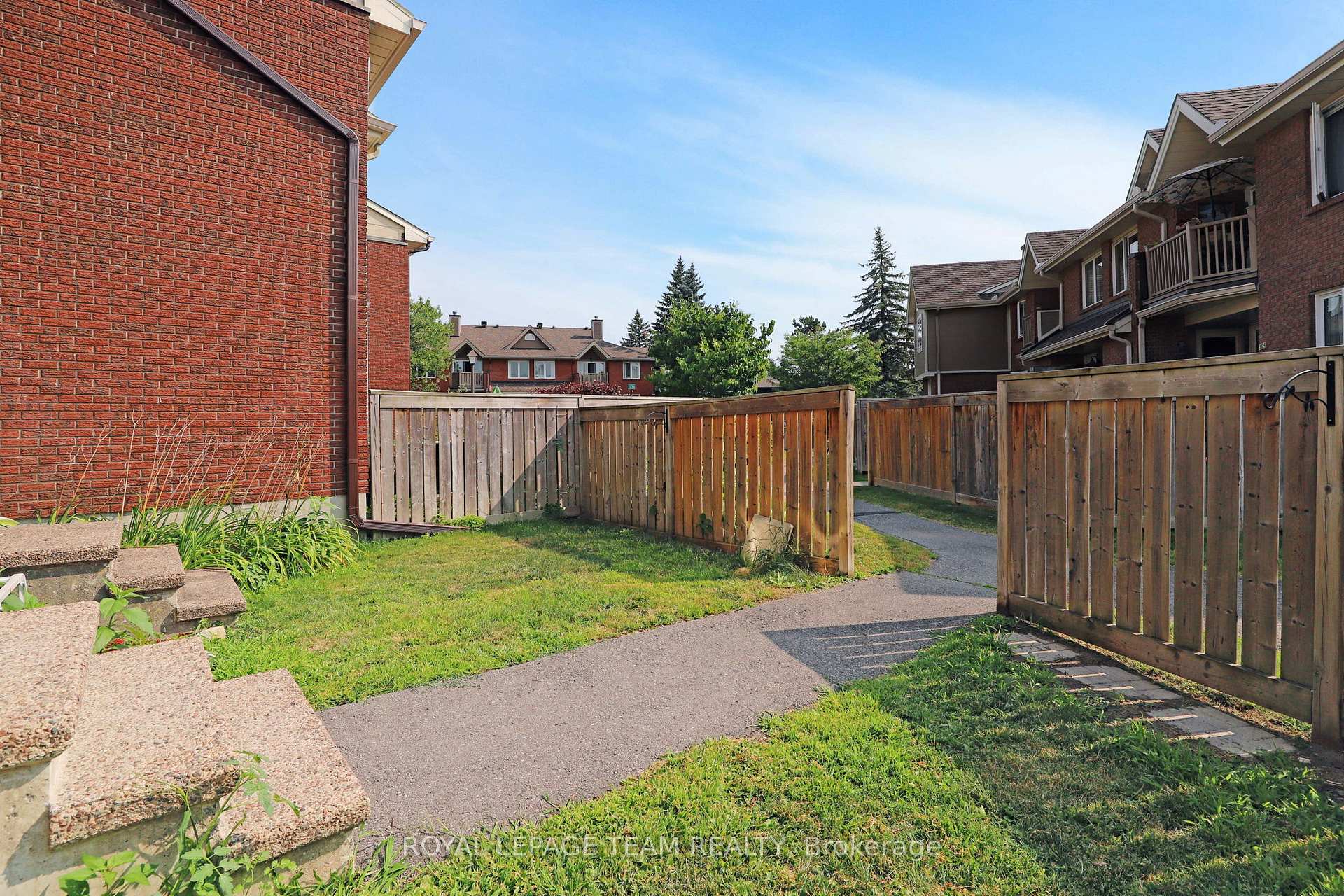 Photo 29 of Unit 106, 1770 Cabaret Lane, Ottawa, Fallingbrook/Pineridge — HOMEH