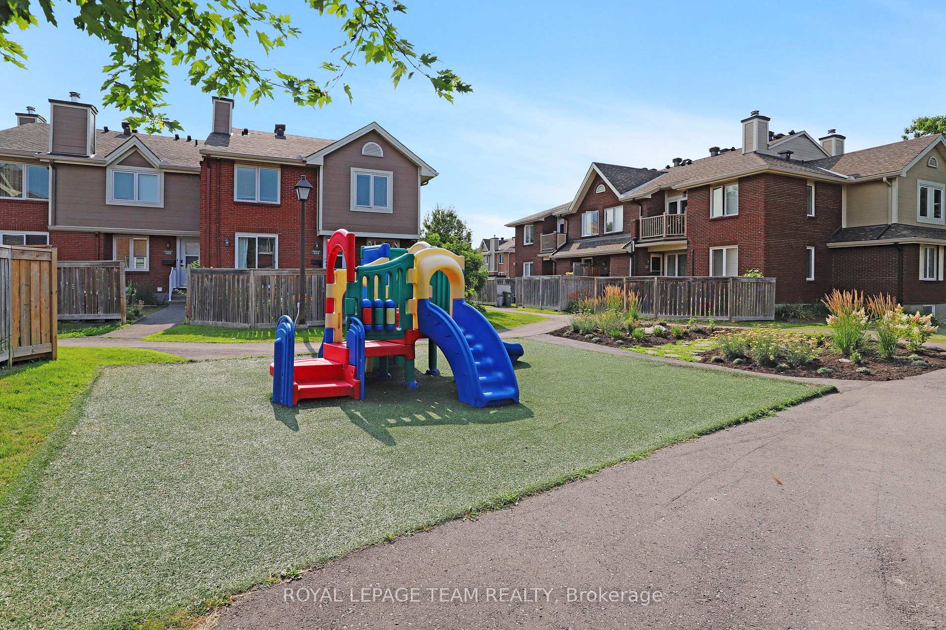 Photo 30 of Unit 106, 1770 Cabaret Lane, Ottawa, Fallingbrook/Pineridge — HOMEH
