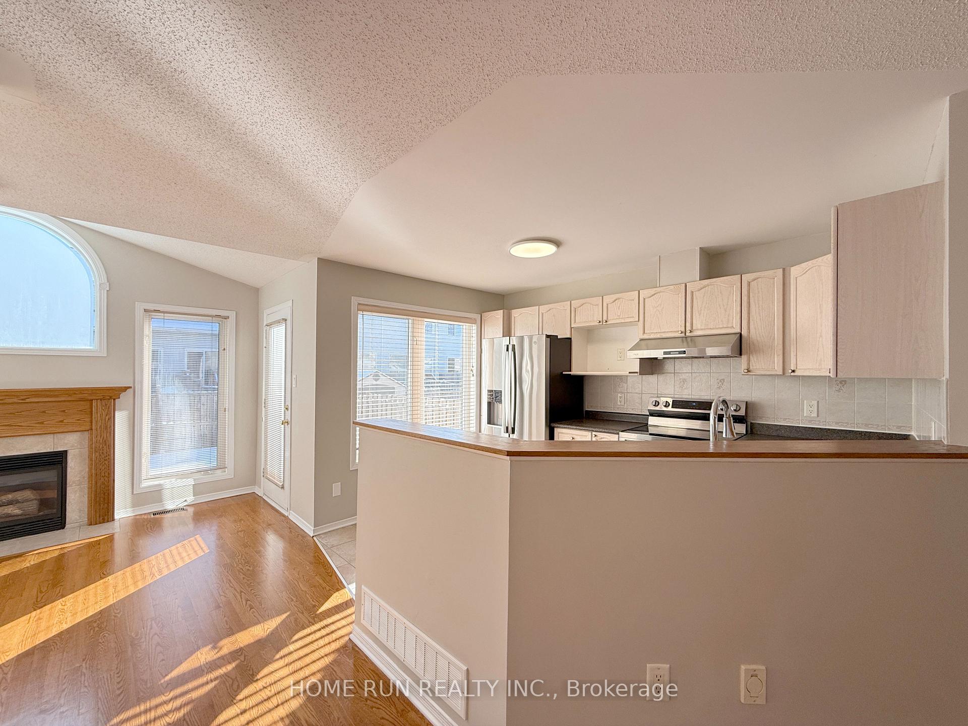 Photo 10 of 48 Coleridge Street, Ottawa, Central Park — HOMEH