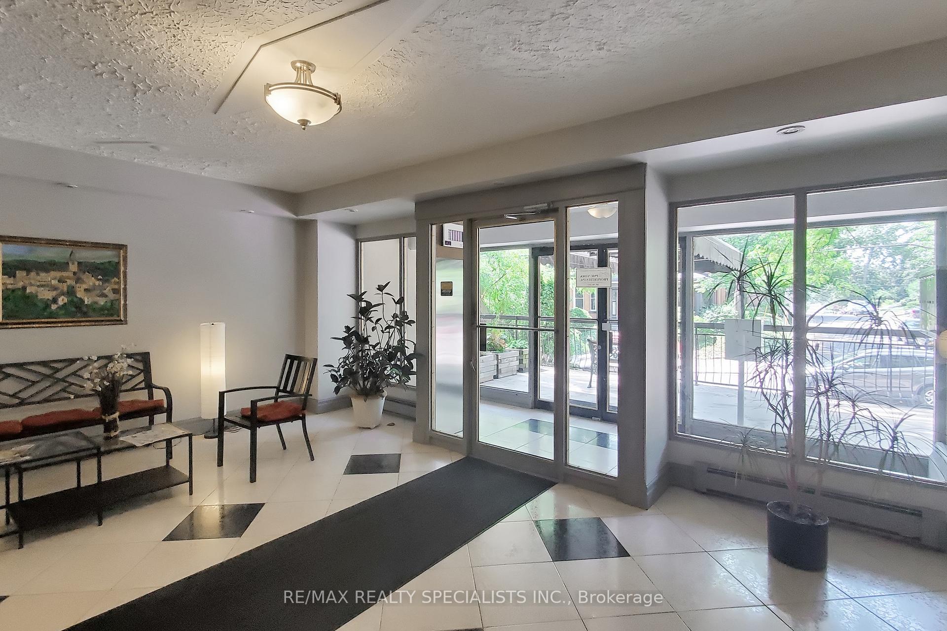 Photo 12 of Unit 406, 101 Queen Street S, Hamilton, Durand — HOMEH