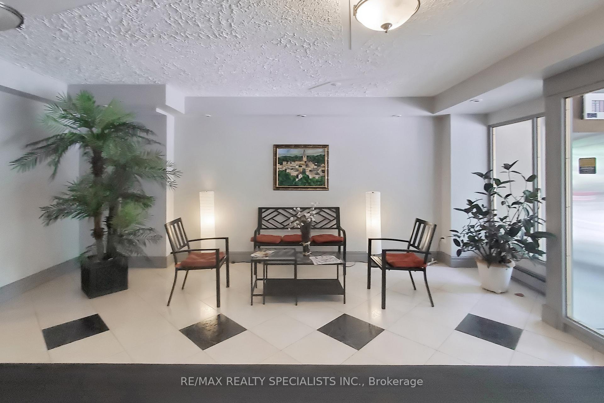 Photo 14 of Unit 406, 101 Queen Street S, Hamilton, Durand — HOMEH