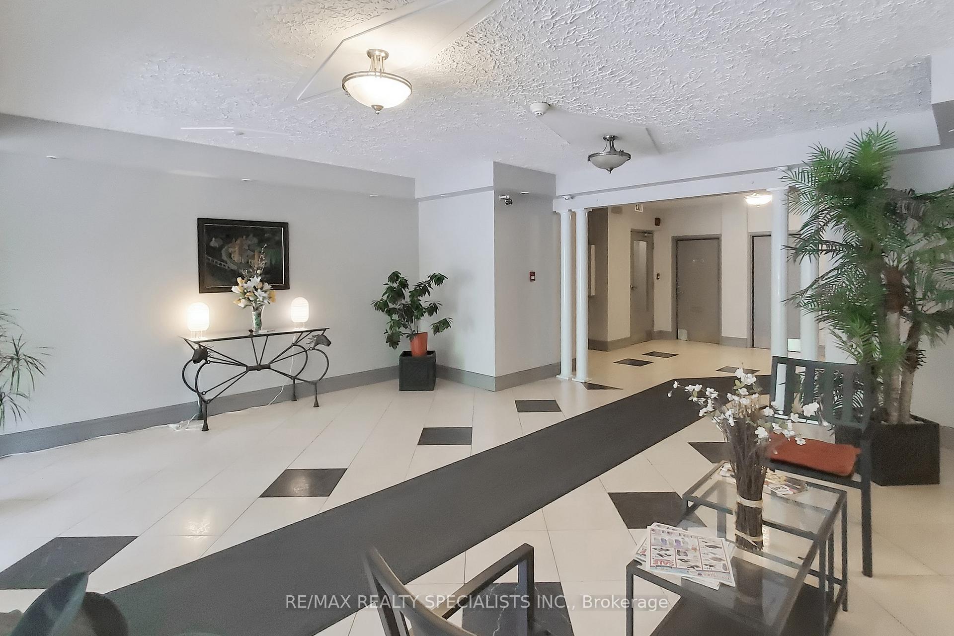 Photo 15 of Unit 406, 101 Queen Street S, Hamilton, Durand — HOMEH