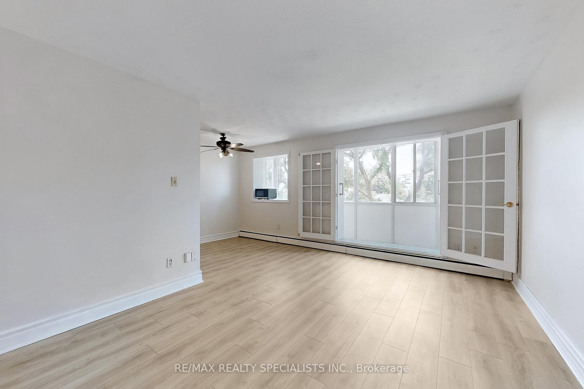 Photo 18 of Unit 406, 101 Queen Street S, Hamilton, Durand — HOMEH