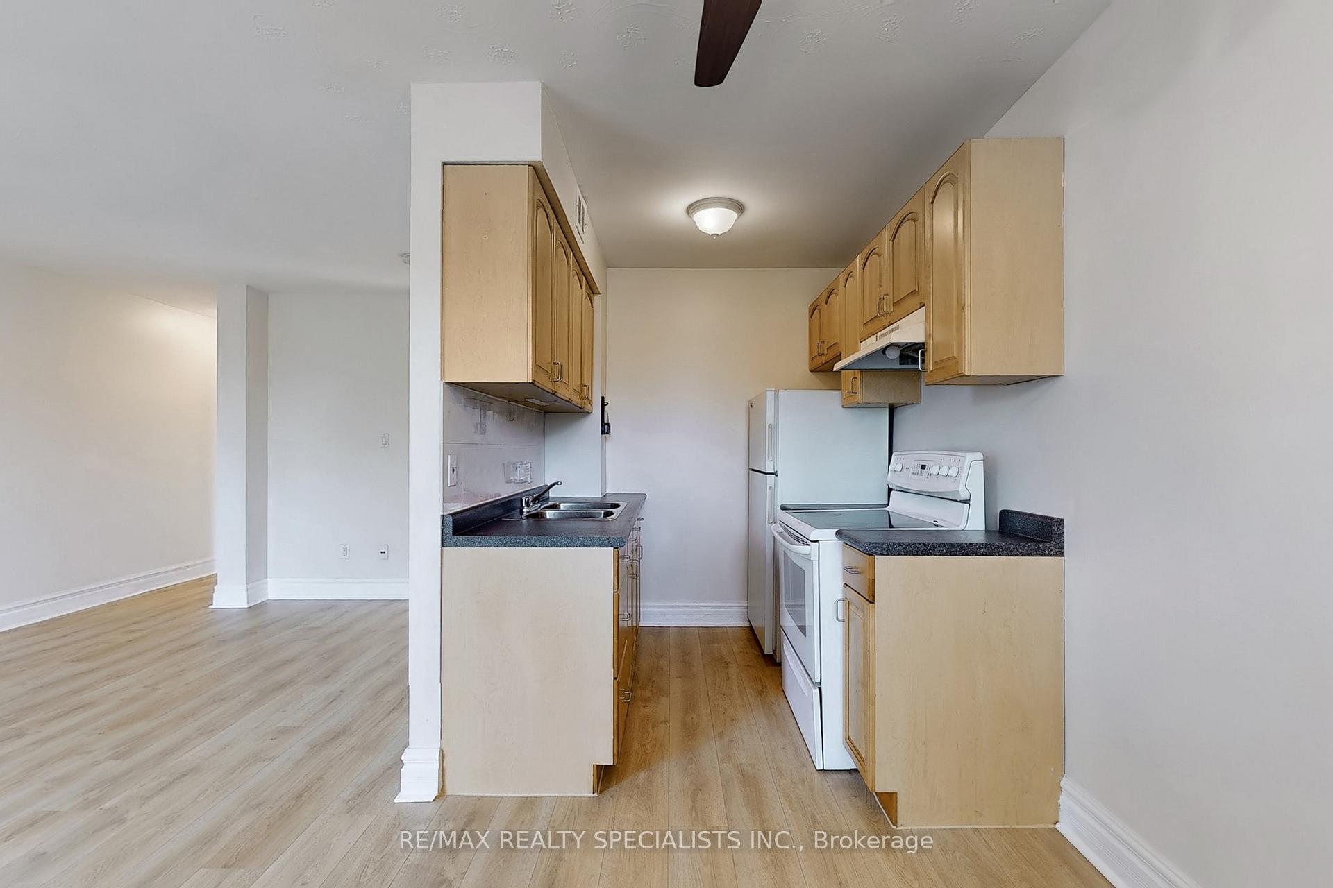 Photo 24 of Unit 406, 101 Queen Street S, Hamilton, Durand — HOMEH