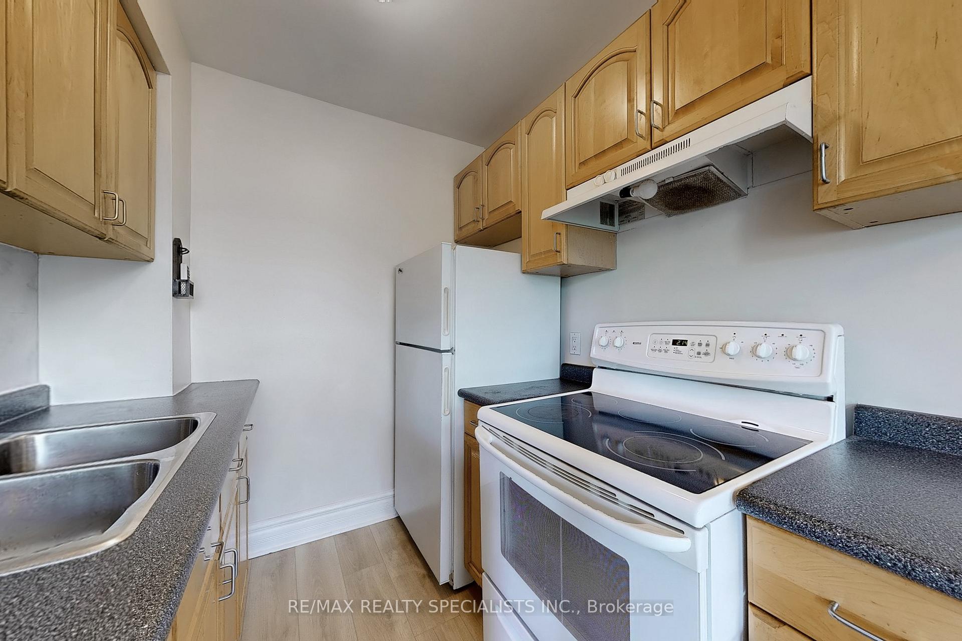 Photo 26 of Unit 406, 101 Queen Street S, Hamilton, Durand — HOMEH