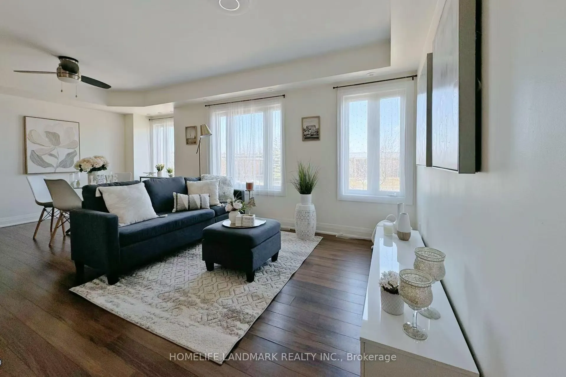 Photo 1 of Unit 215, 320 John Street, Markham, Aileen-Willowbrook — HOMEH