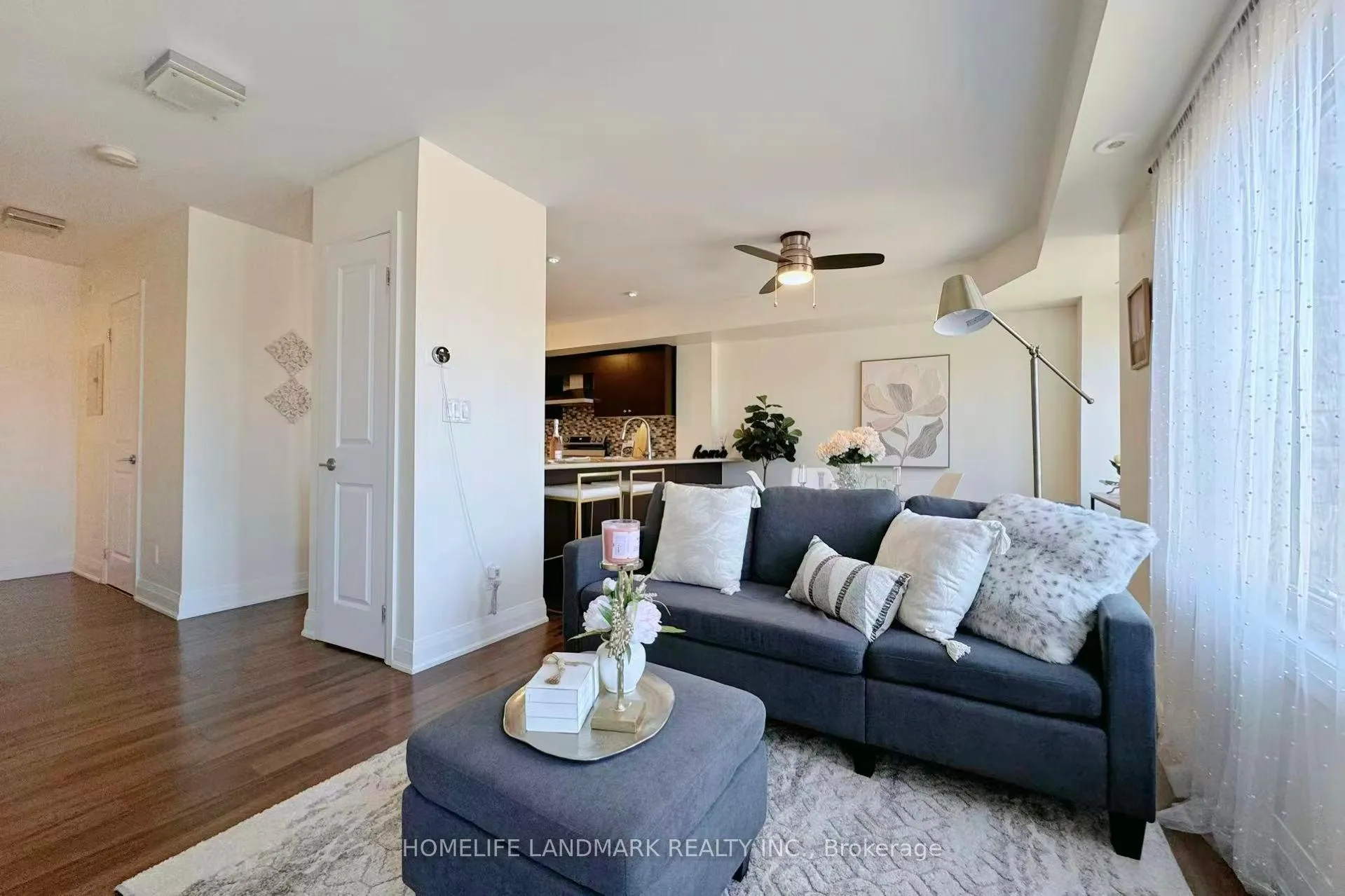 Photo 10 of Unit 215, 320 John Street, Markham, Aileen-Willowbrook — HOMEH