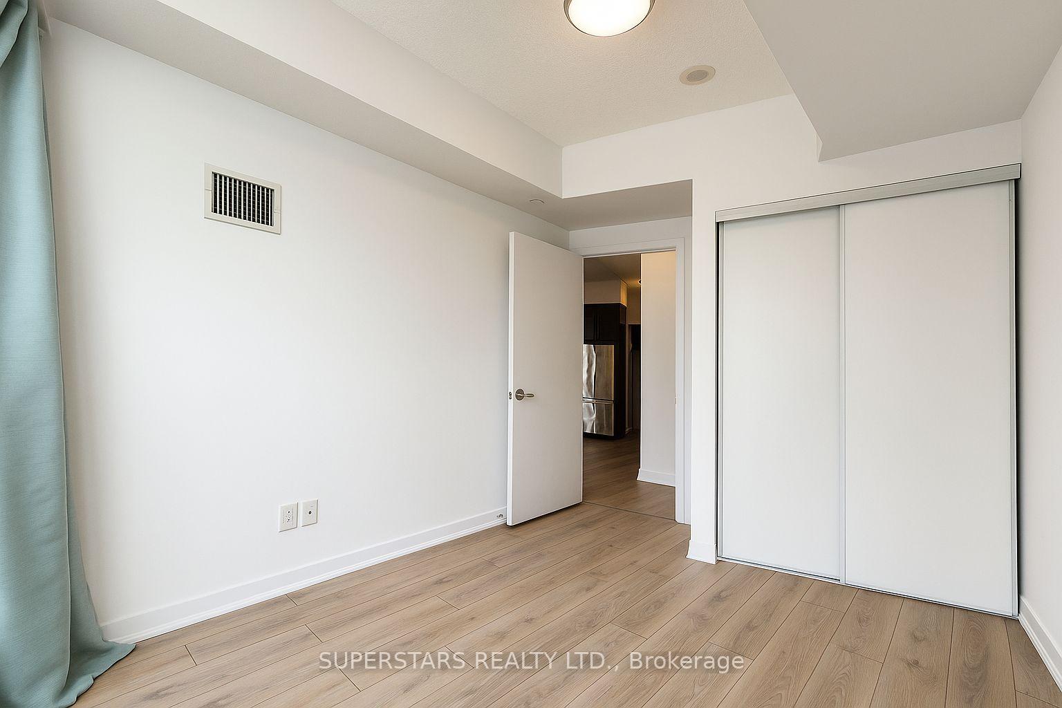 Photo 3 of Unit 1409, 60 Berwick Avenue, Toronto, Yonge-Eglinton — HOMEH