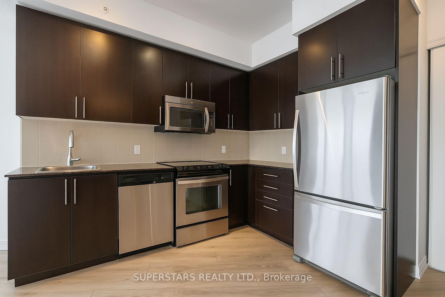 Photo 5 of Unit 1409, 60 Berwick Avenue, Toronto, Yonge-Eglinton — HOMEH