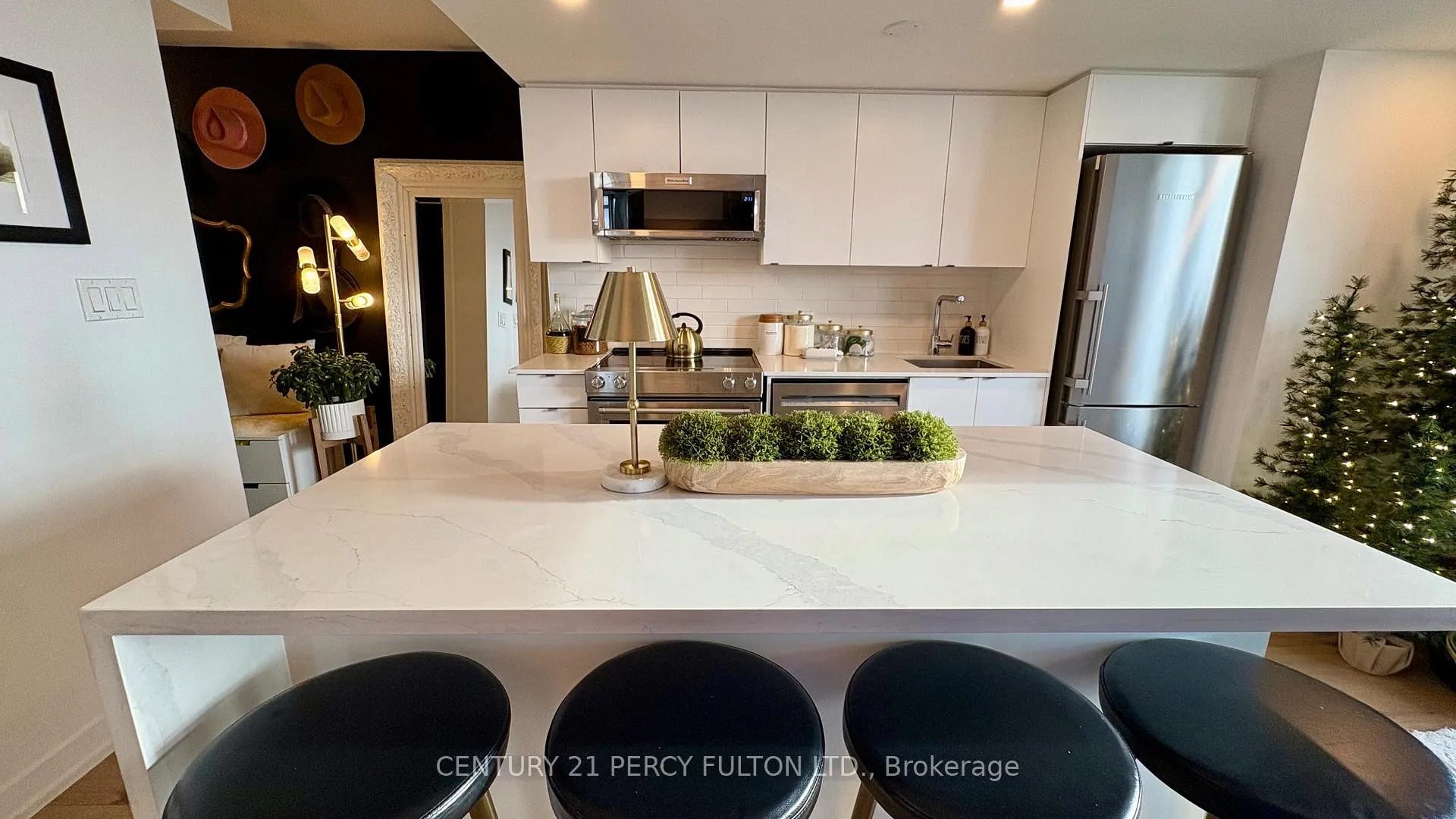 Photo 7 of Unit 606, 1401 O'Connor Drive, Toronto, O'Connor-Parkview — HOMEH