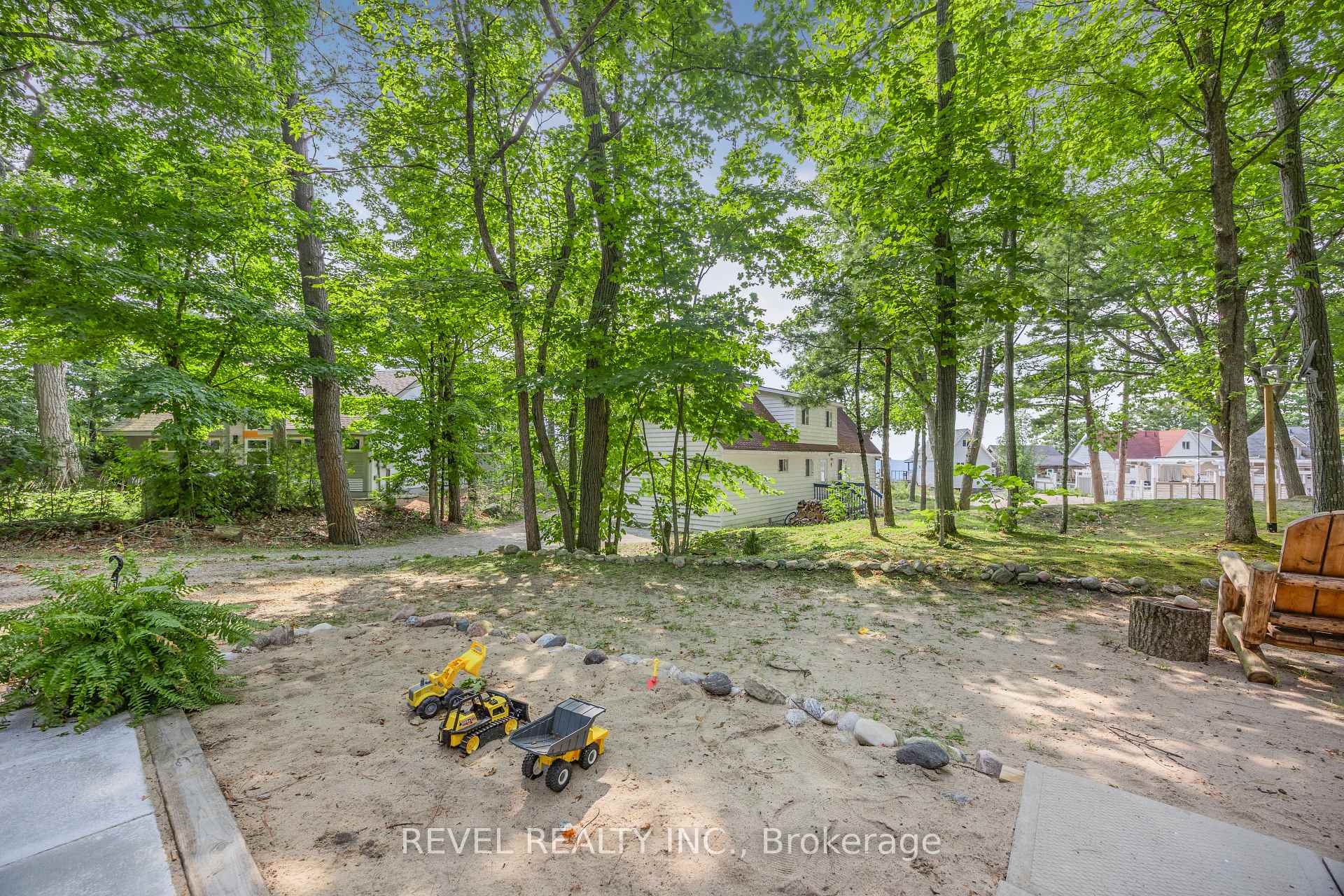 Photo 18 of Unit 8, 739 Concession 15 Road W, Tiny, Rural Tiny — HOMEH