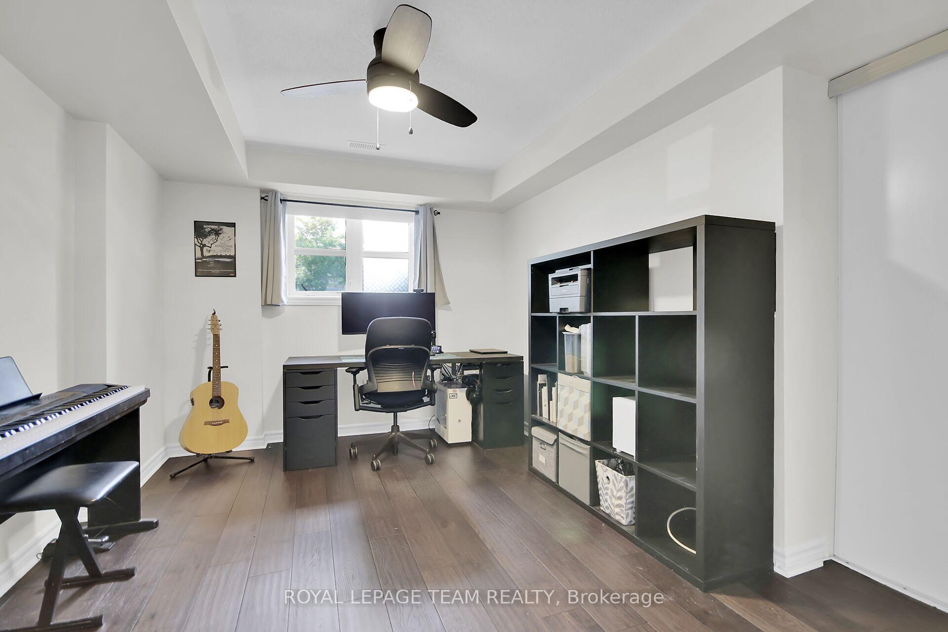 Photo 25 of 26 Argent Private, Ottawa, Kanata - Morgan's Grant/South March — HOMEH