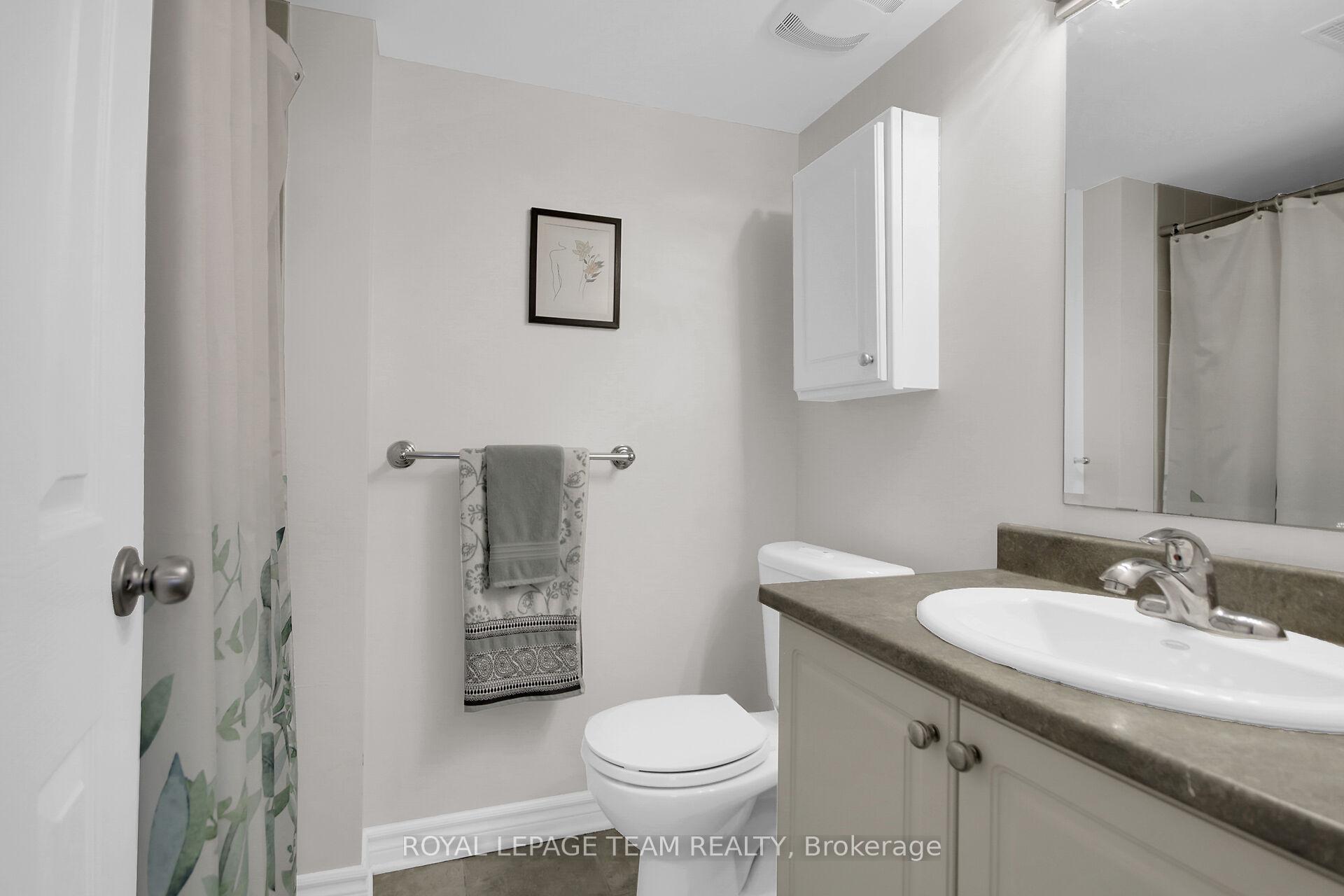 Photo 28 of 26 Argent Private, Ottawa, Kanata - Morgan's Grant/South March — HOMEH